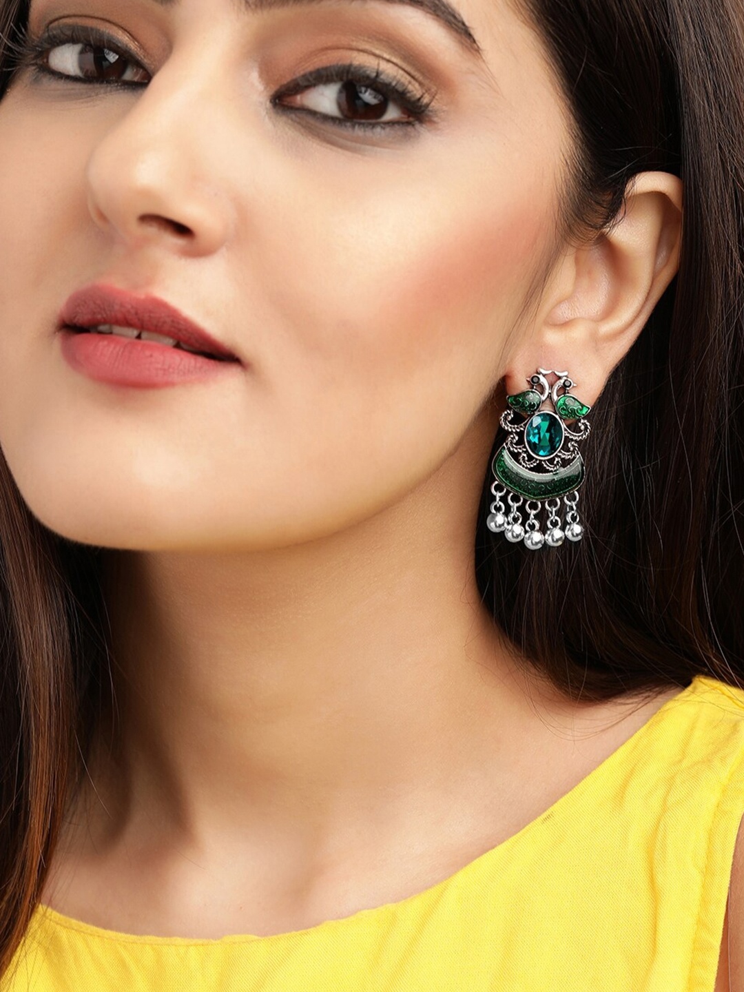 

Rubans Silver-Toned & Green Contemporary Drop Earrings