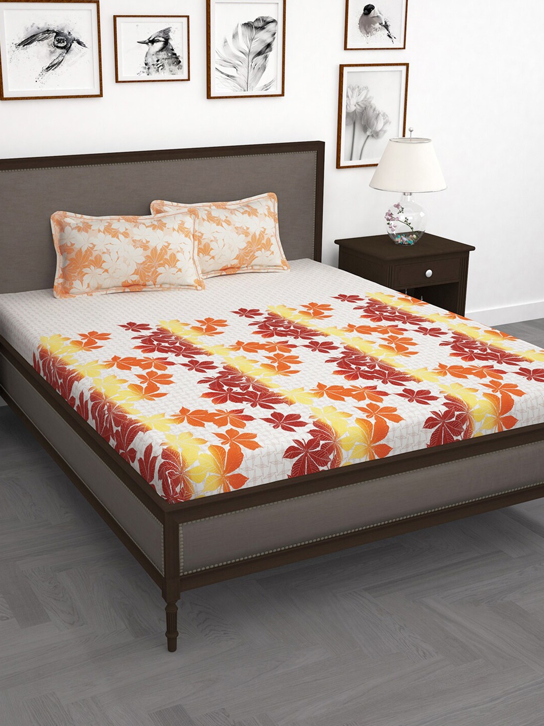 

Story@home White & Orange Floral 210 TC King Bedsheet with 2 Pillow Covers