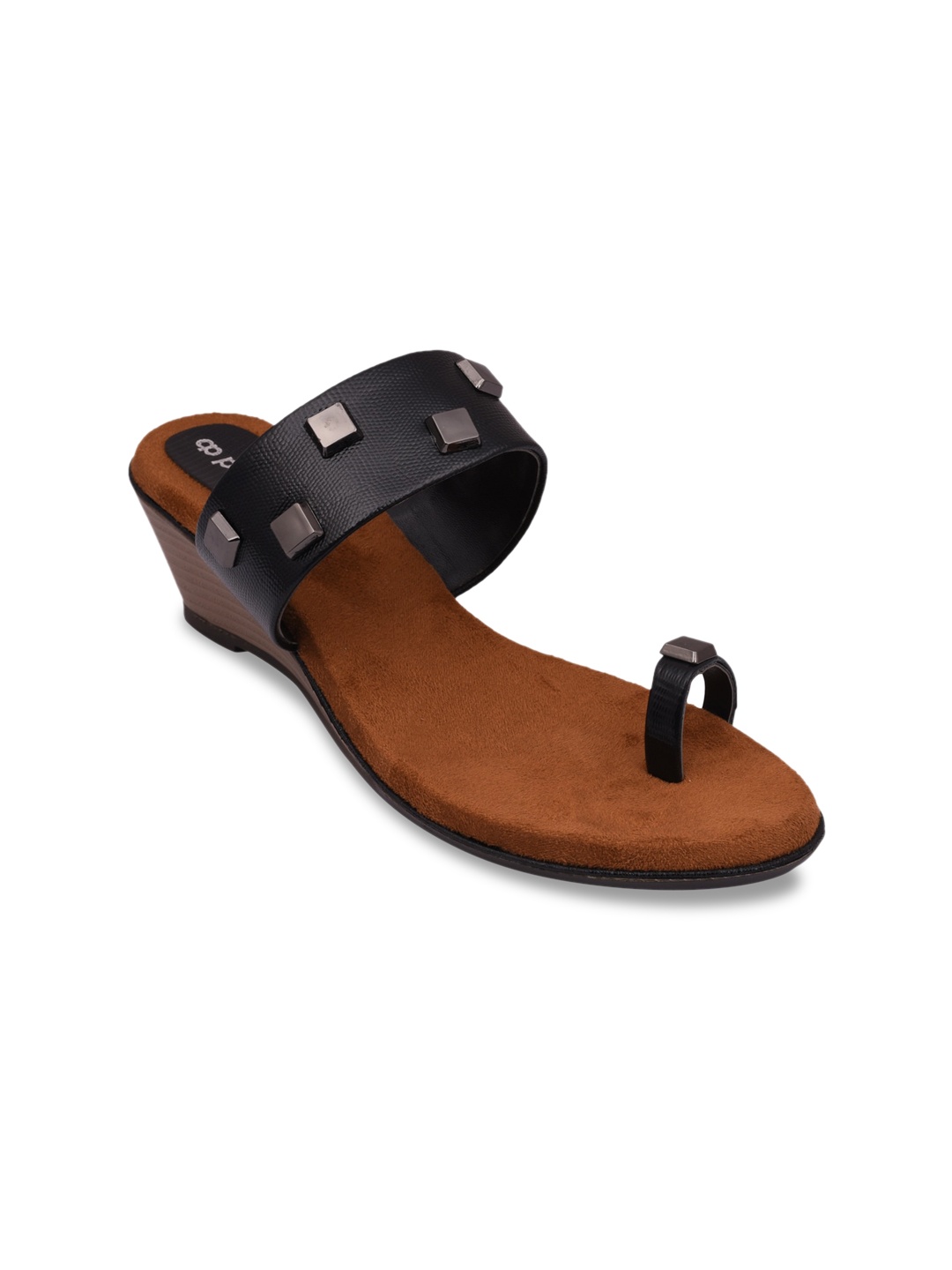 

pelle albero Women Black Embellished Wedge Sandals