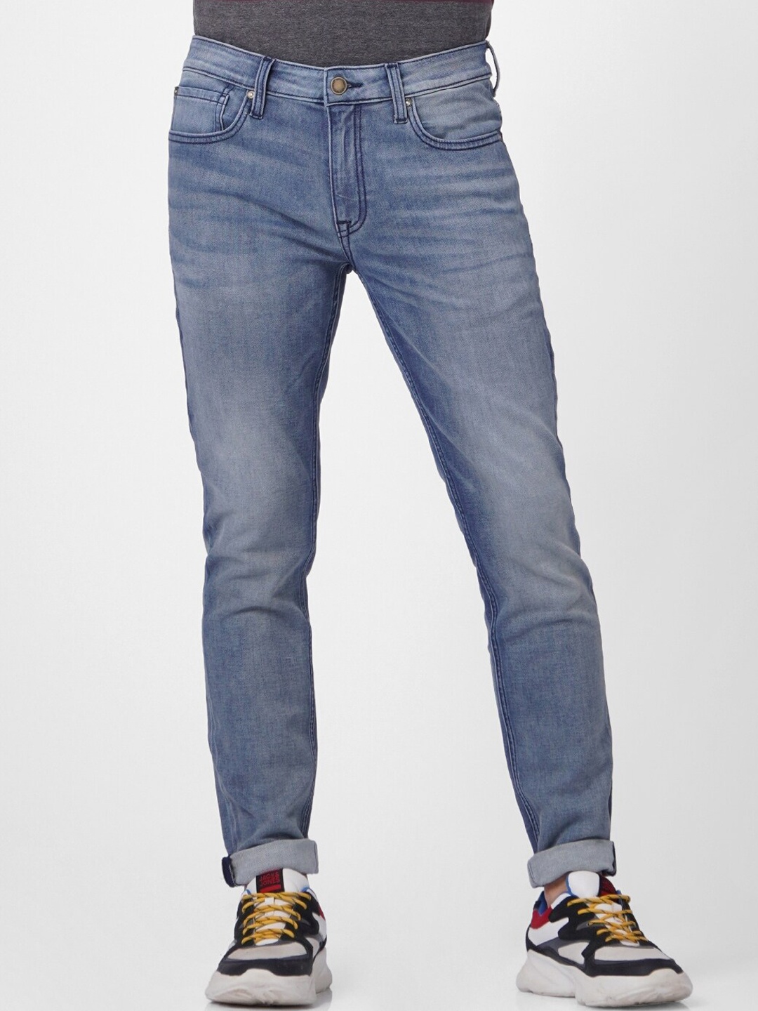 

Jack & Jones Men Blue Slim Fit Low-Rise Light Fade Jeans