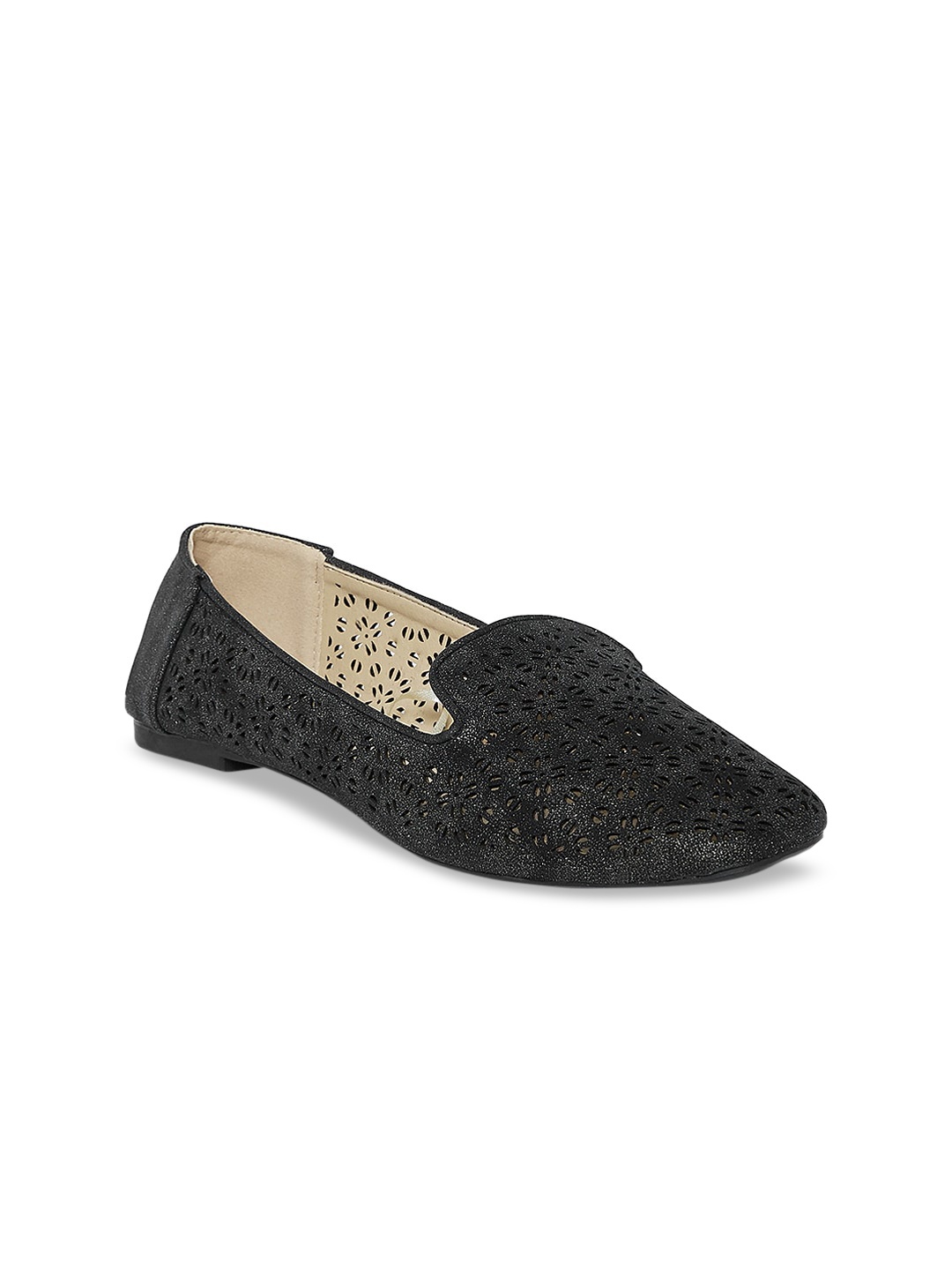 

Forever Glam by Pantaloons Women Black Woven Design PU Loafers