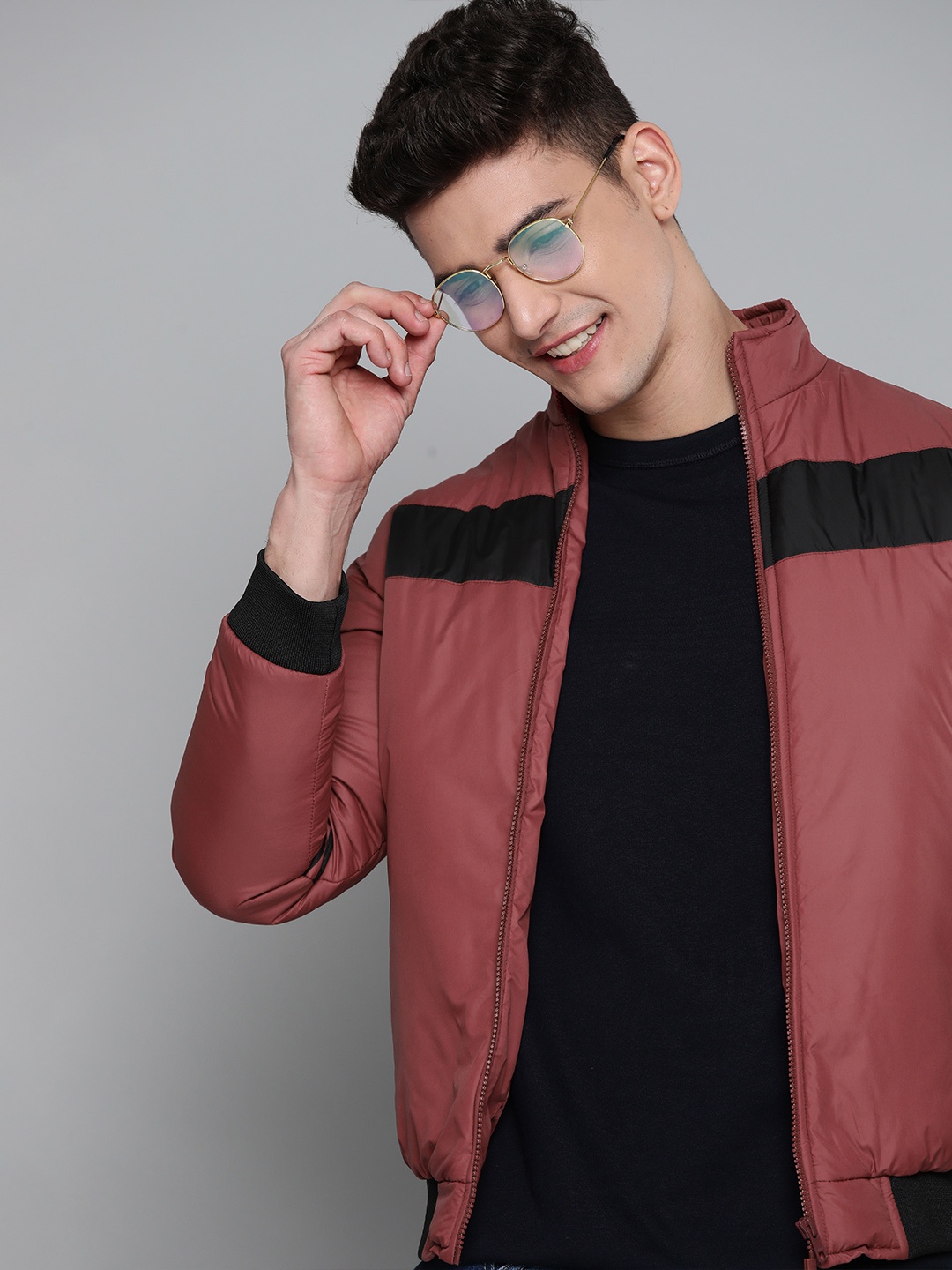 

Mast & Harbour Men Maroon & Black Colourblocked Padded Jacket
