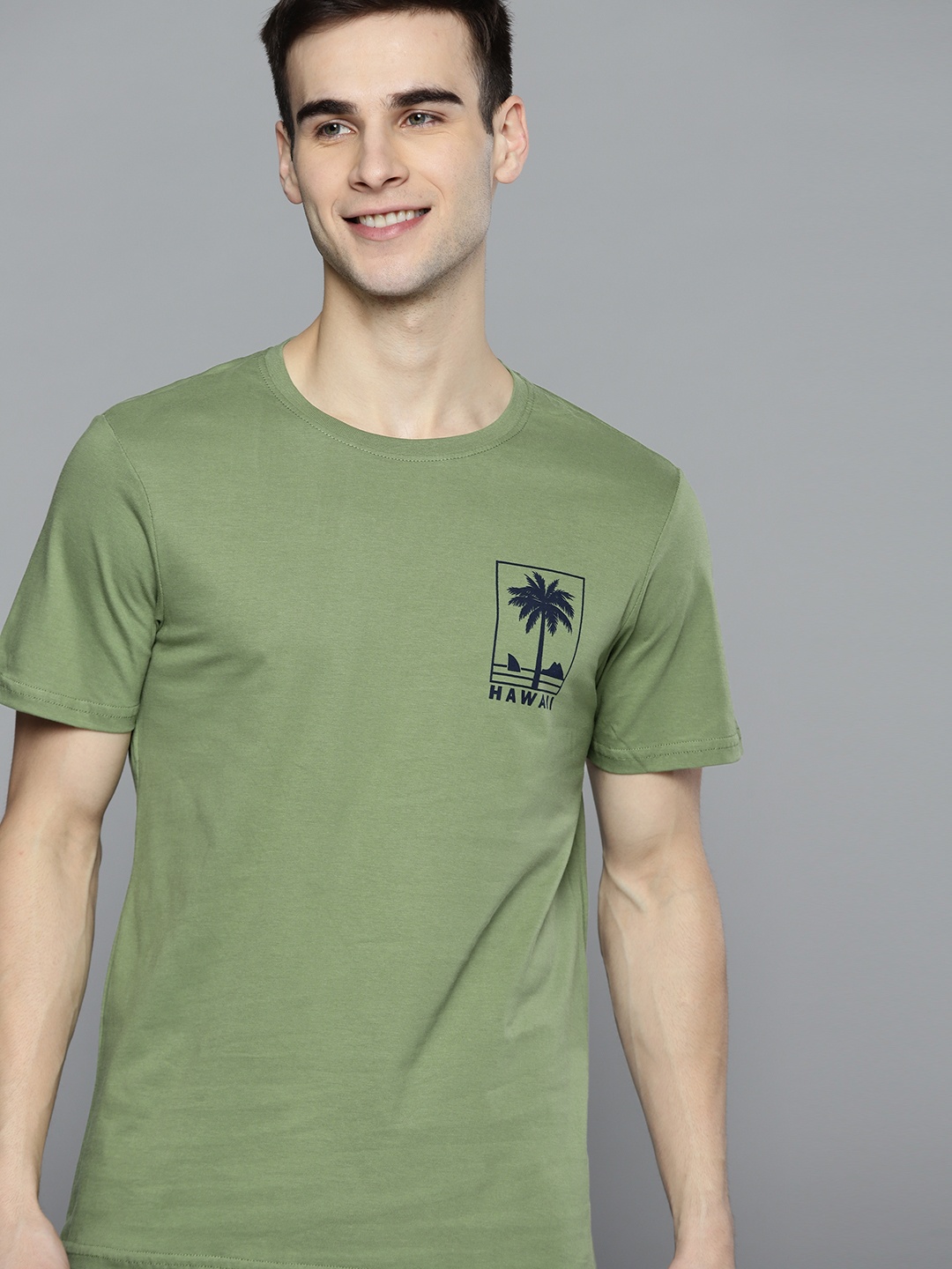 

Mast & Harbour Men Olive Green Pure Cotton Tropical Printed Detail T-shirt