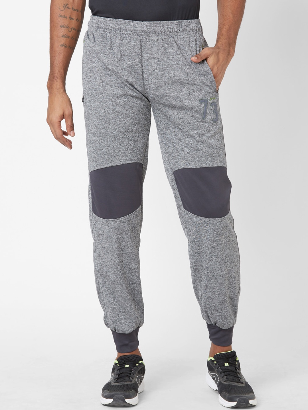 

Black Panther Men Grey Solid Slim-Fit Joggers