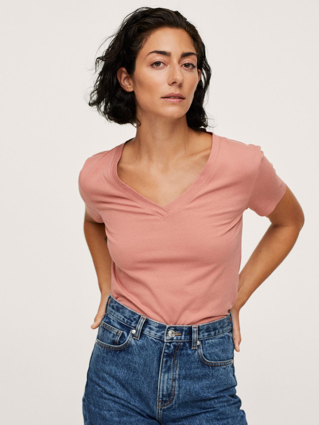 

MANGO Women Pink Organic Cotton Solid V-Neck Organic Cotton T-shirt