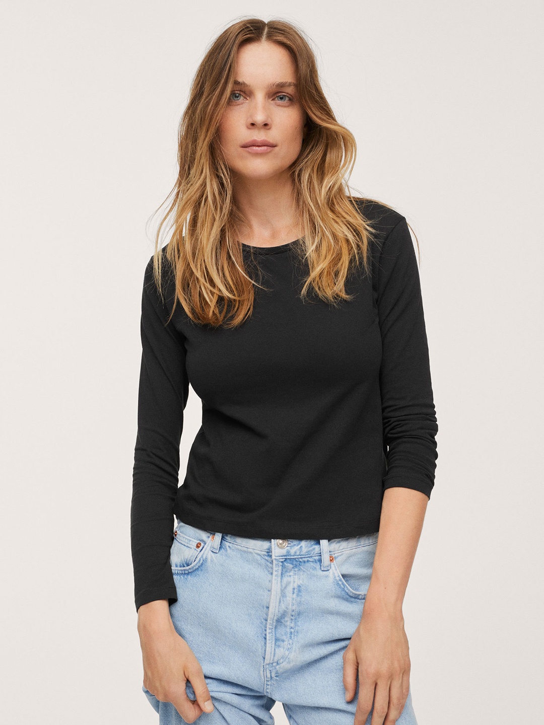 

MANGO Women Black Solid Pure Cotton T-shirt