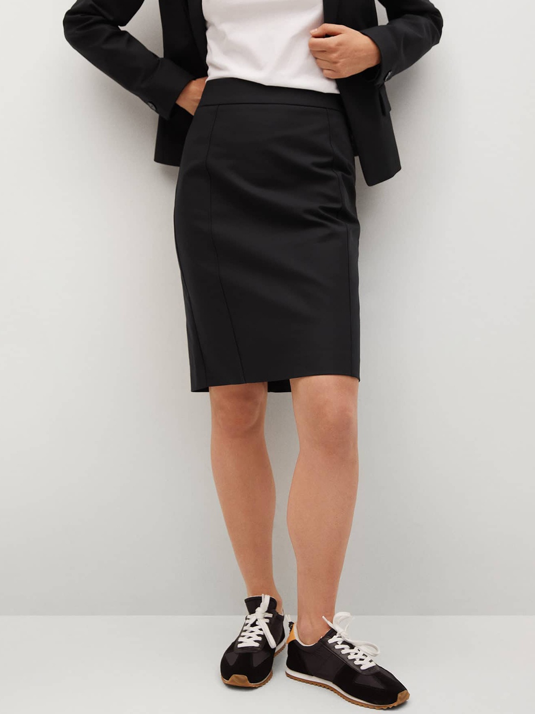 

MANGO Black Solid Pencil Knee-Length Skirt