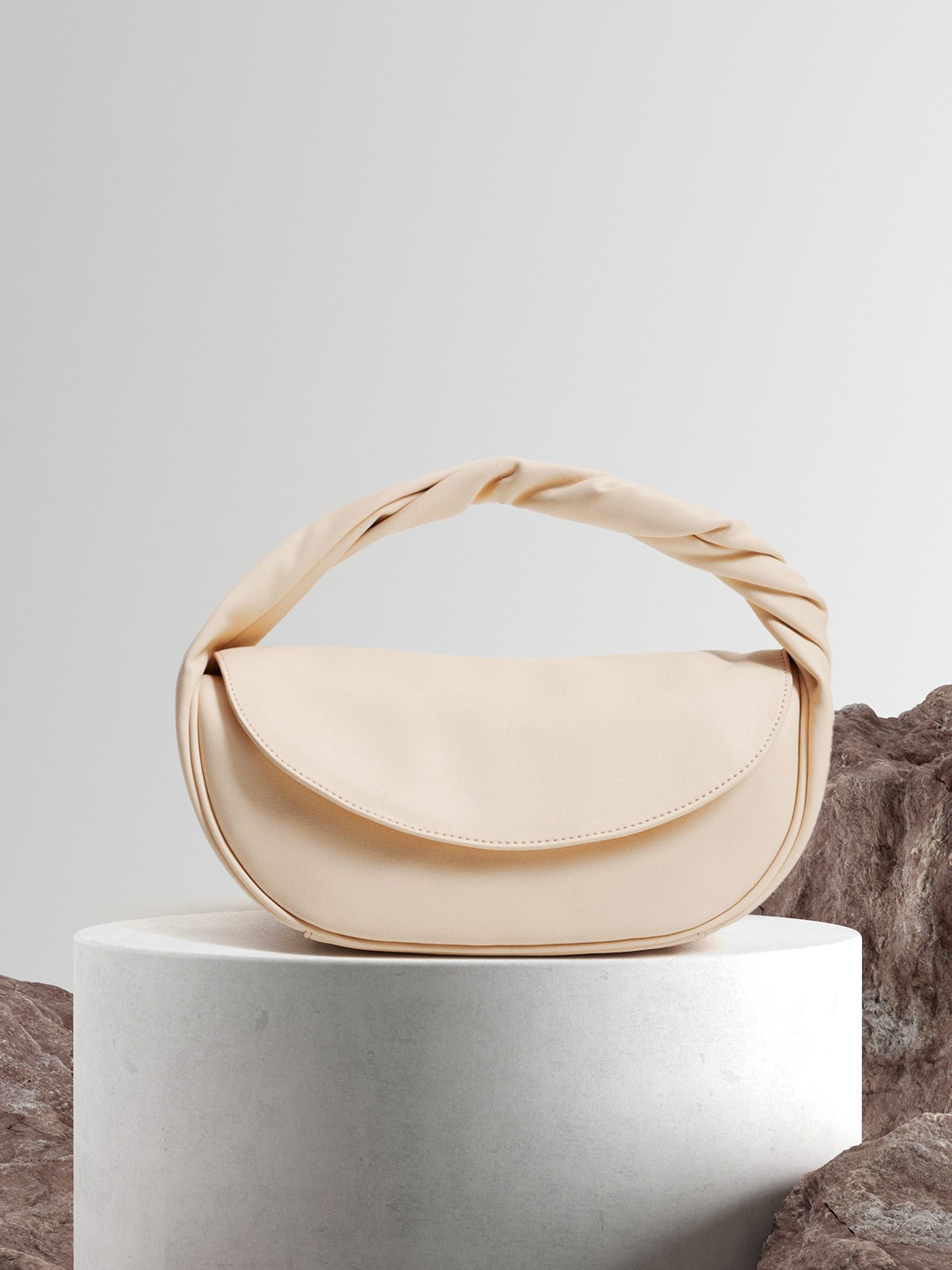 

MANGO Women Cream-Coloured Solid Half Moon Baguette Shoulder Bag