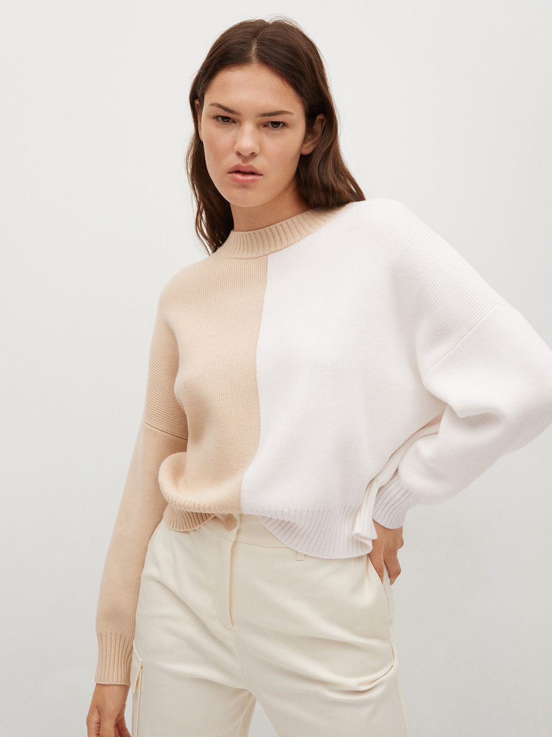

MANGO Women White & Peach-Coloured Colourblocked Pullover