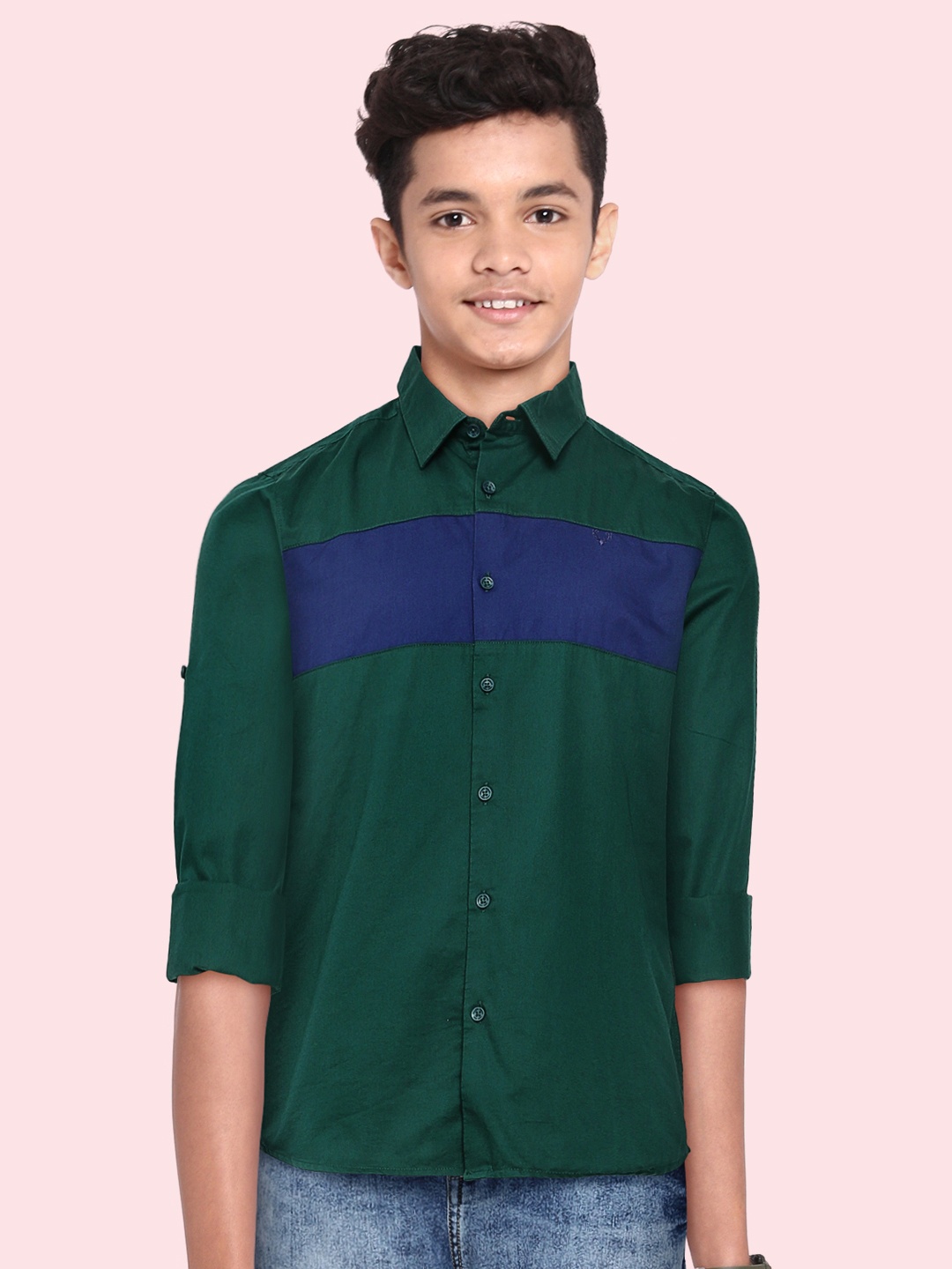 

Allen Solly Junior Boys Green & Blue Sport Pure Cotton Colourblocked Casual Shirt