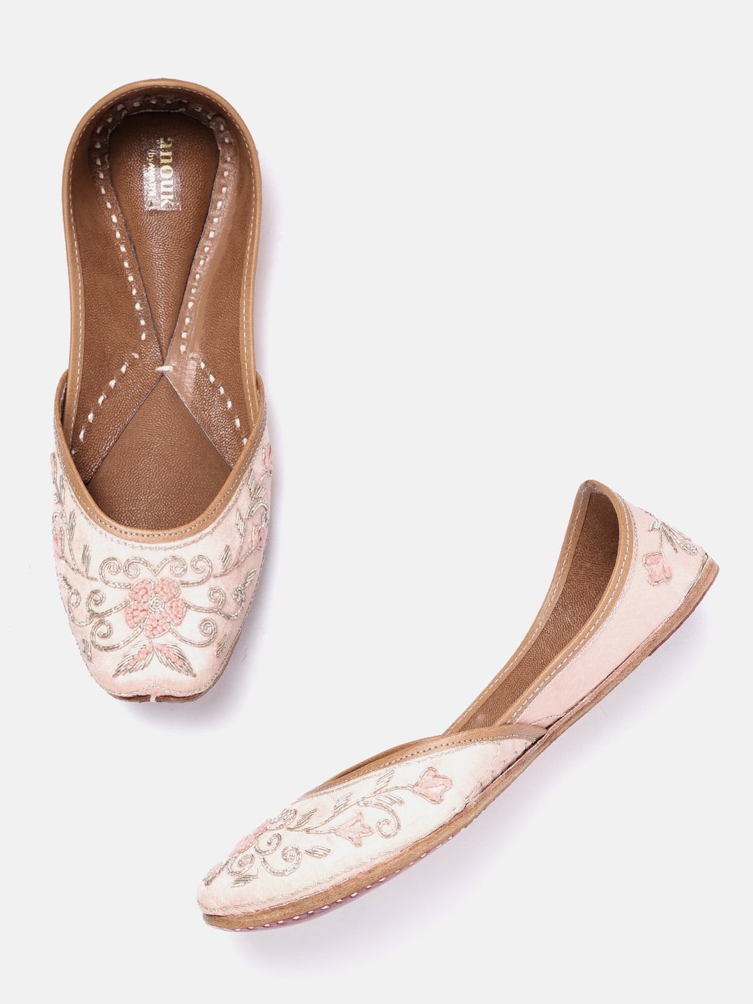 

Anouk Women Peach-Coloured & Pink Floral Ethnic Embellished Leather Mojaris