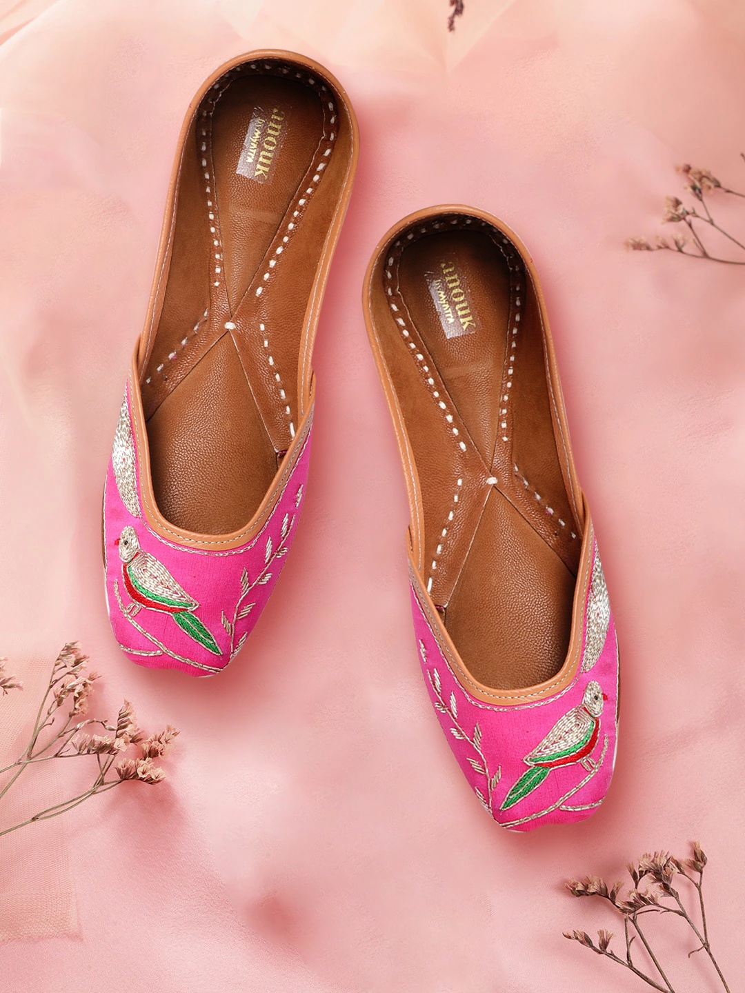 

Anouk Women Pink & Gold-Toned Embroidered Leather Ethnic Mojaris