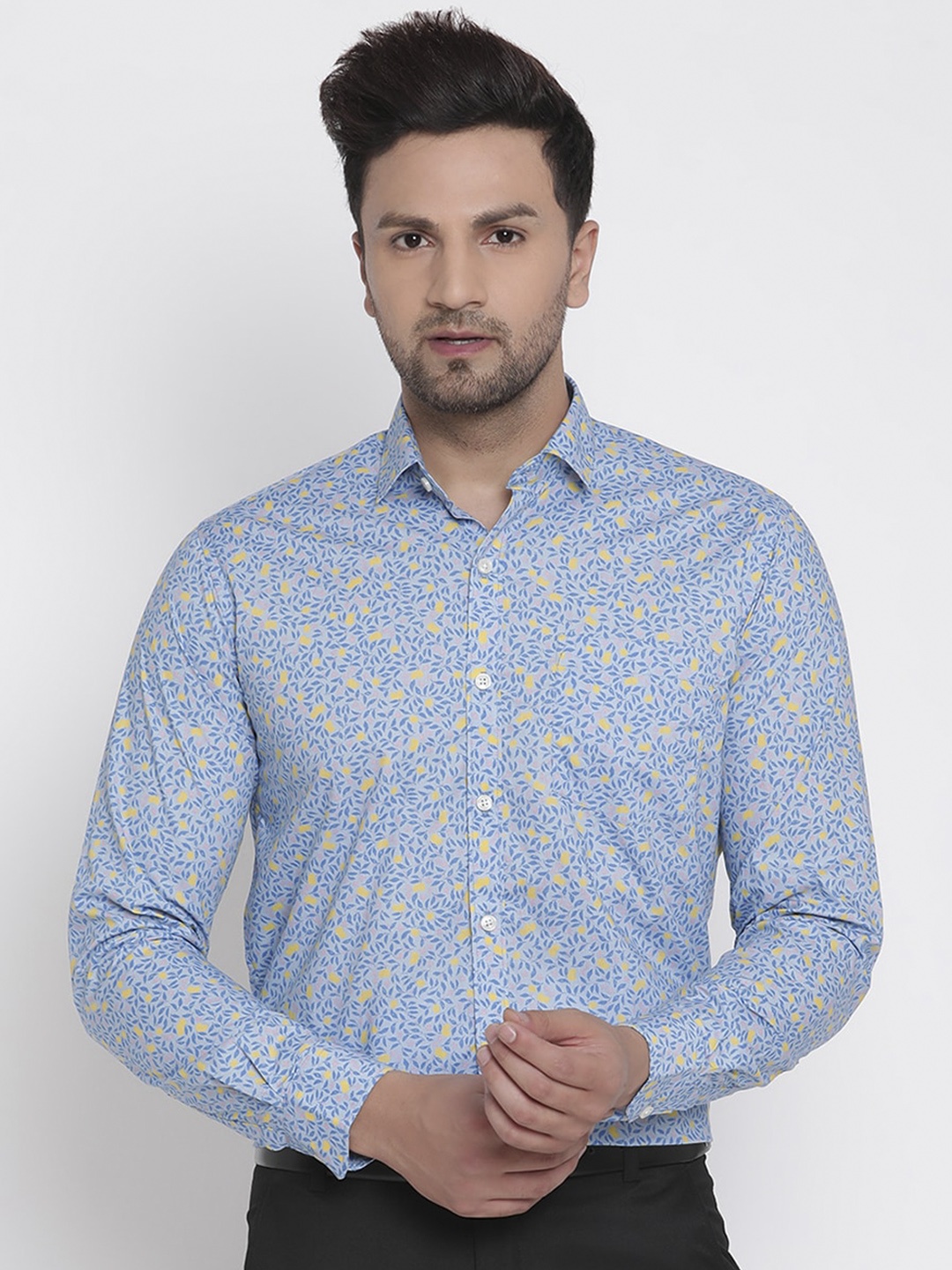 

Copperline Men Blue Slim Fit Floral Opaque Printed Pure Cotton Formal Shirt