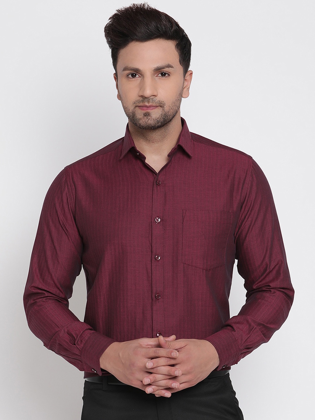 

Copperline Men Maroon Slim Fit Opaque Striped Pure Cotton Formal Shirt