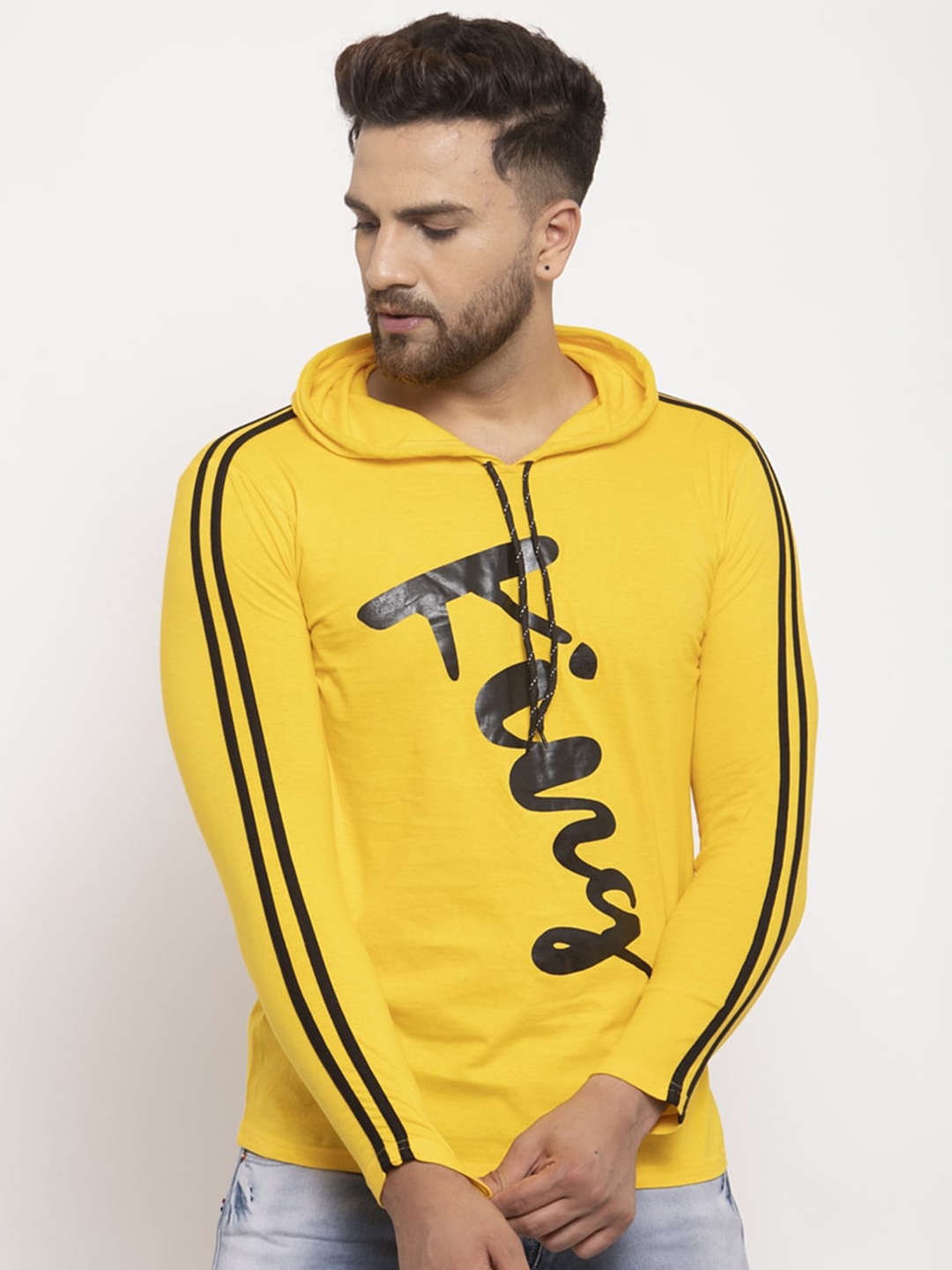 

KATSO Men Yellow Typography Printed Slim Fit Hooded T-shirt