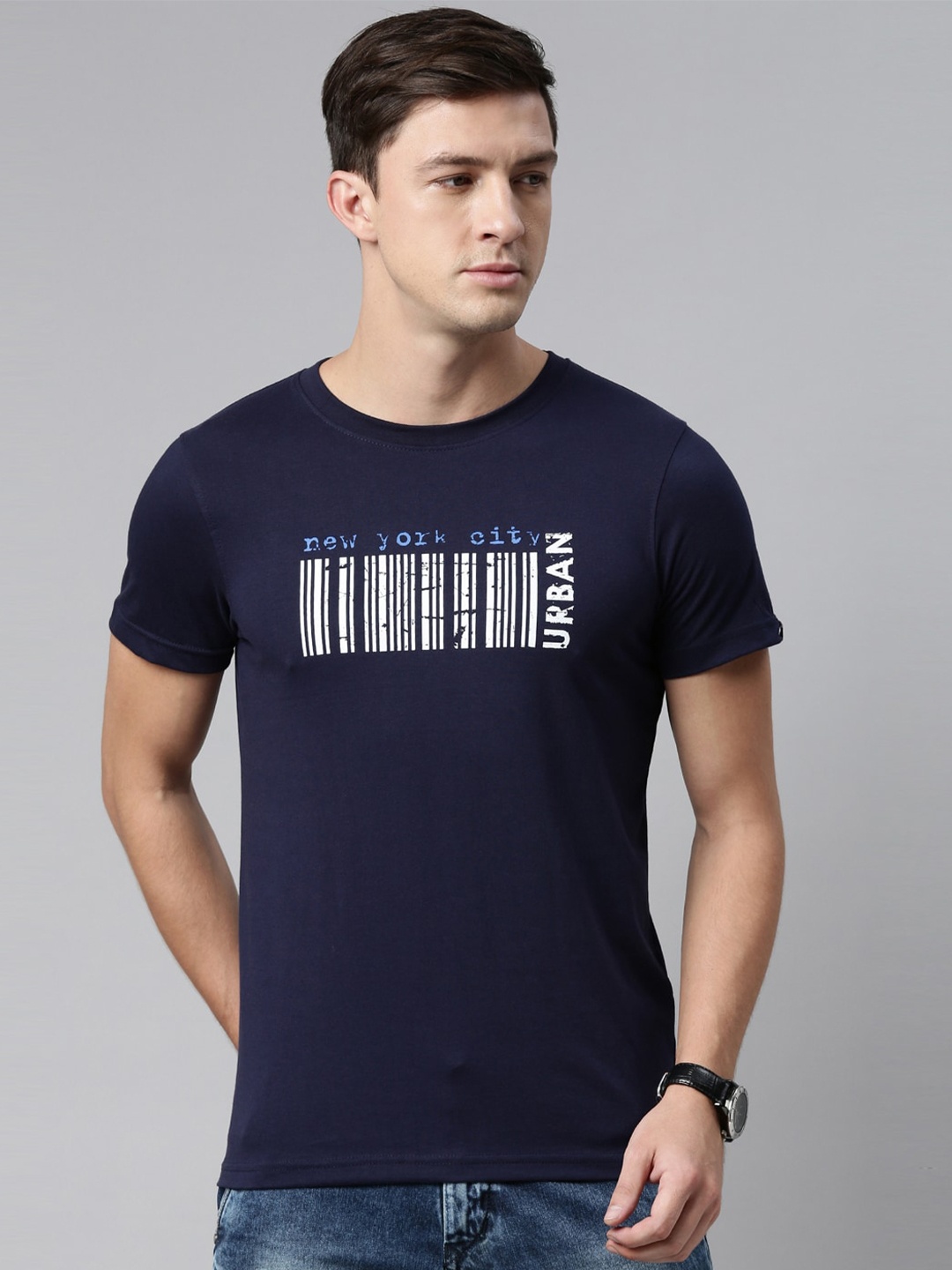 

DIXCY SCOTT Men Navy Blue & White Typography Printed T-shirt