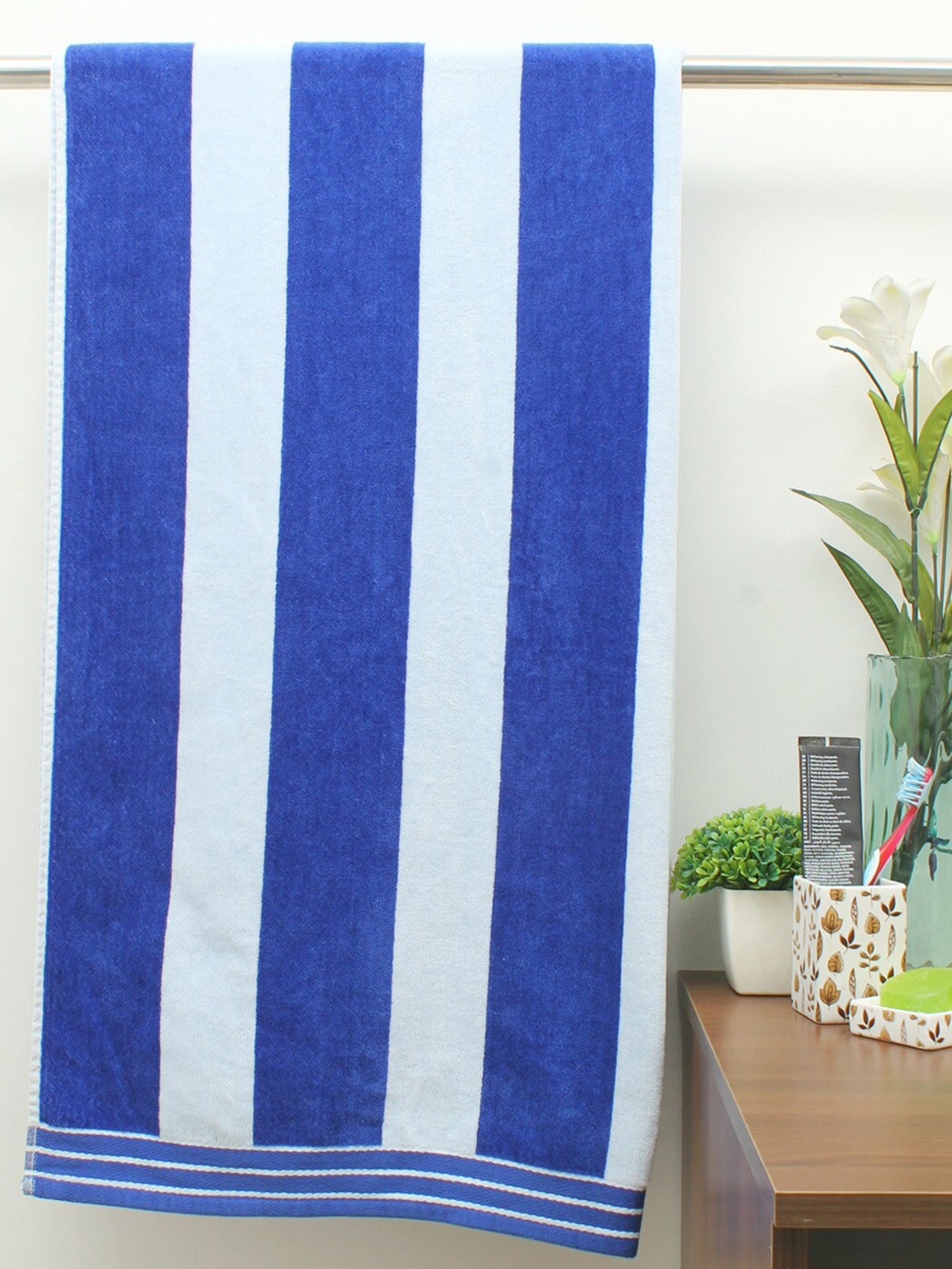 

AVI Living Blue & White Striped 400 GSM Pure Cotton Bath Towels