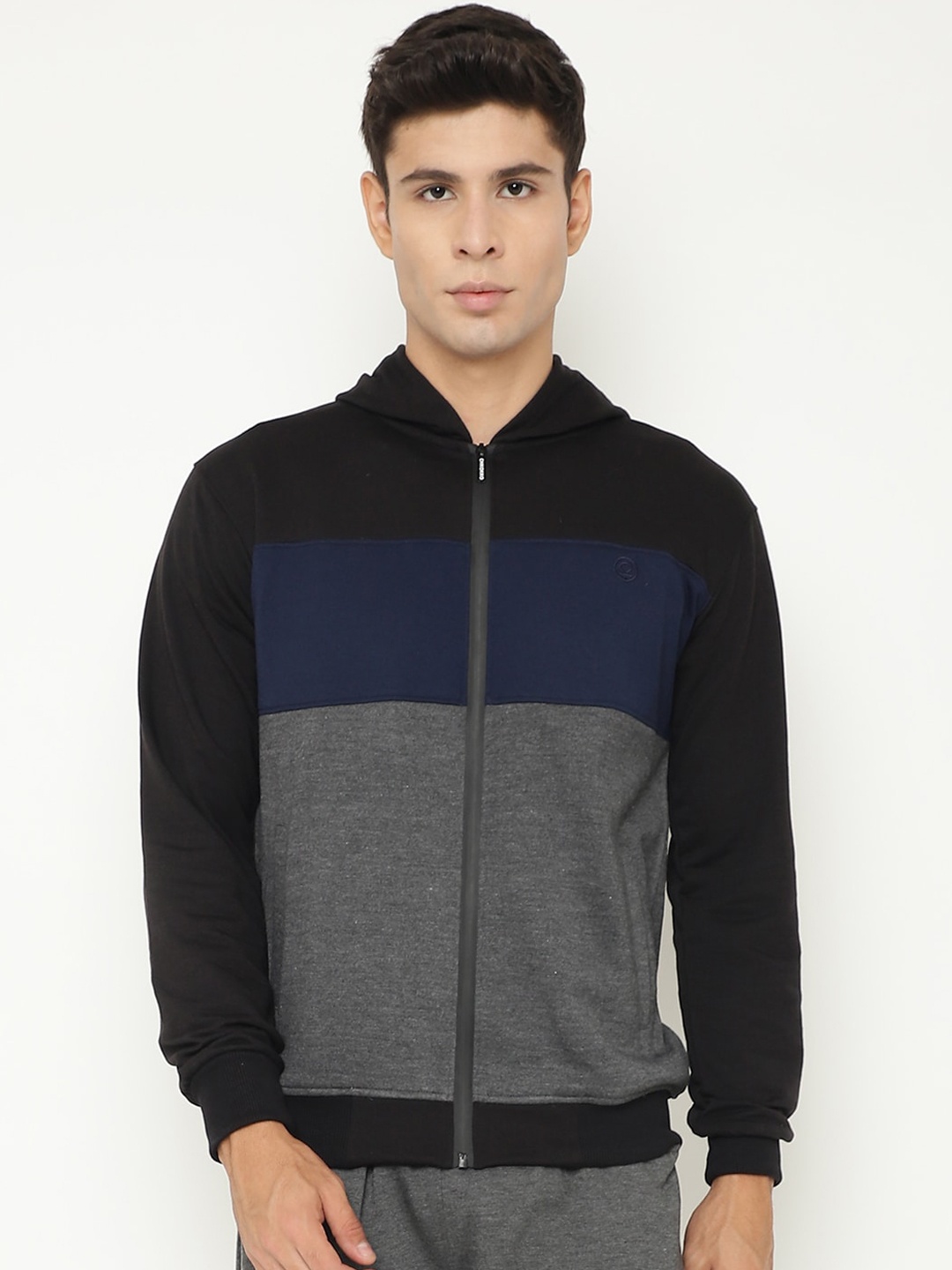 

CHKOKKO Men Black & Blue Colourblocked Fleece Sporty Jacket