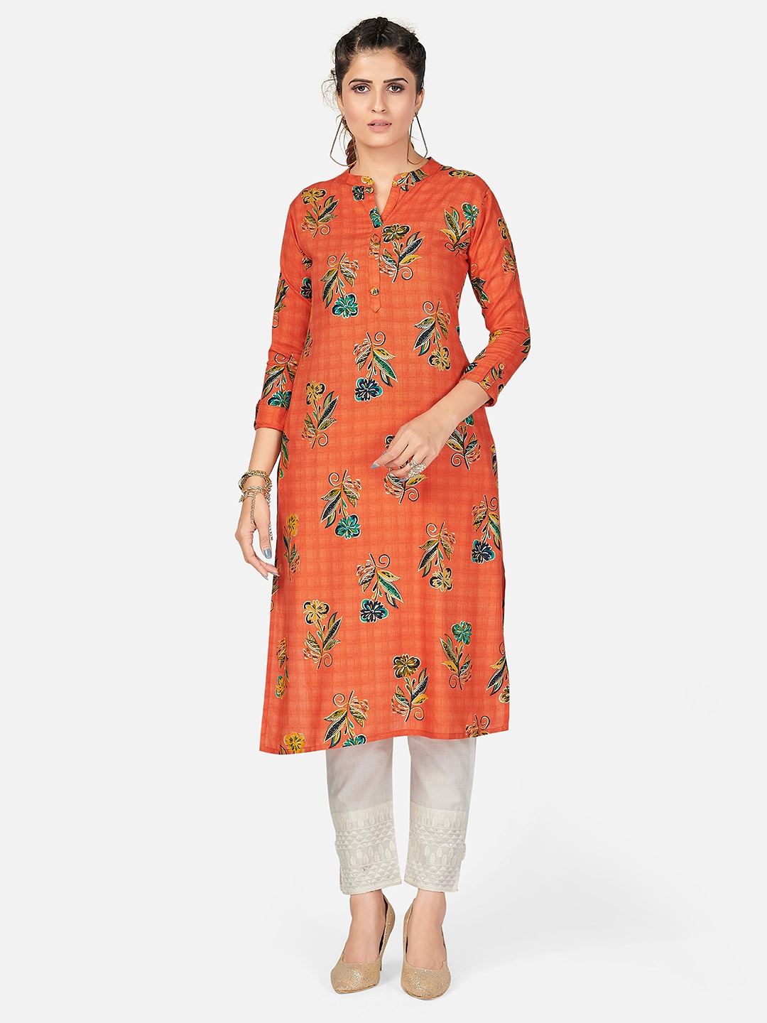 

Vbuyz Women Orange & Green Ethnic Motifs Foil Printed Straight Kurta