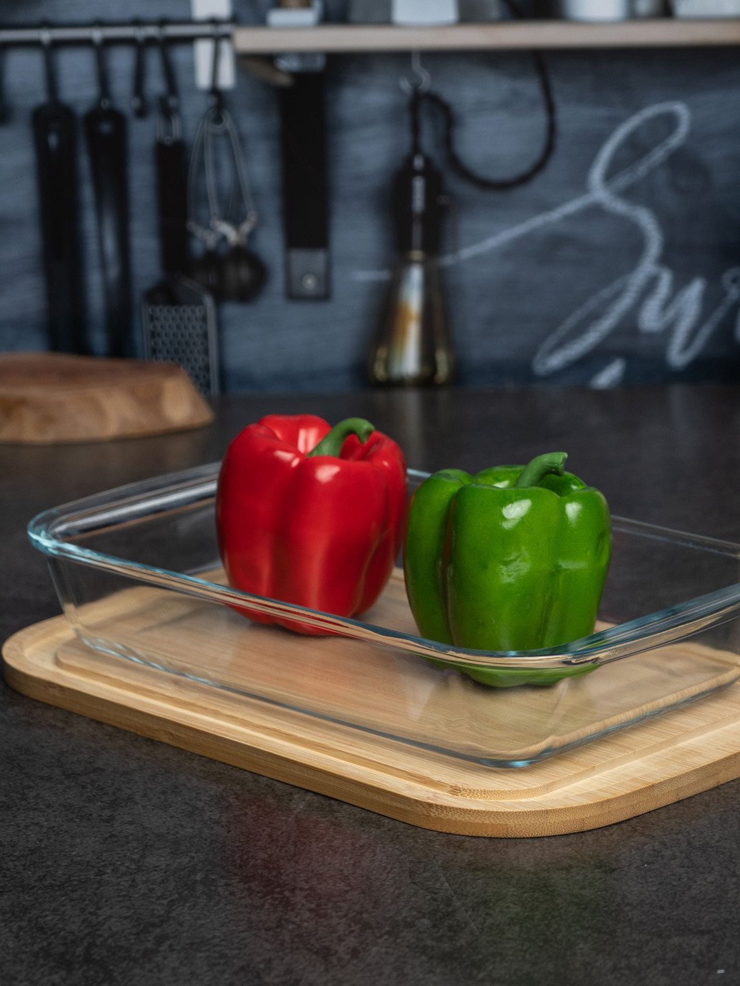 

GOODHOMES Transparent Rectangular Glass Baking Tray with Wooden Base