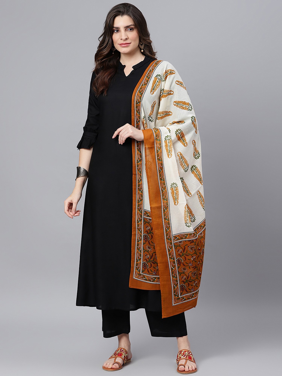 

Idalia Women Black Kurta with Trousers & Printed Dupatta
