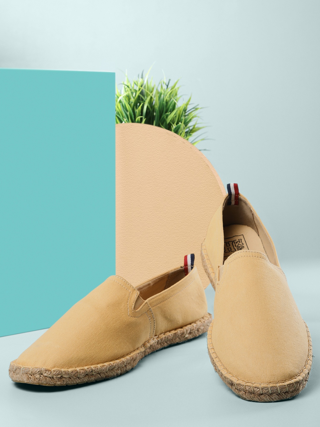 

Mast & Harbour Men Beige Solid Espadrilles