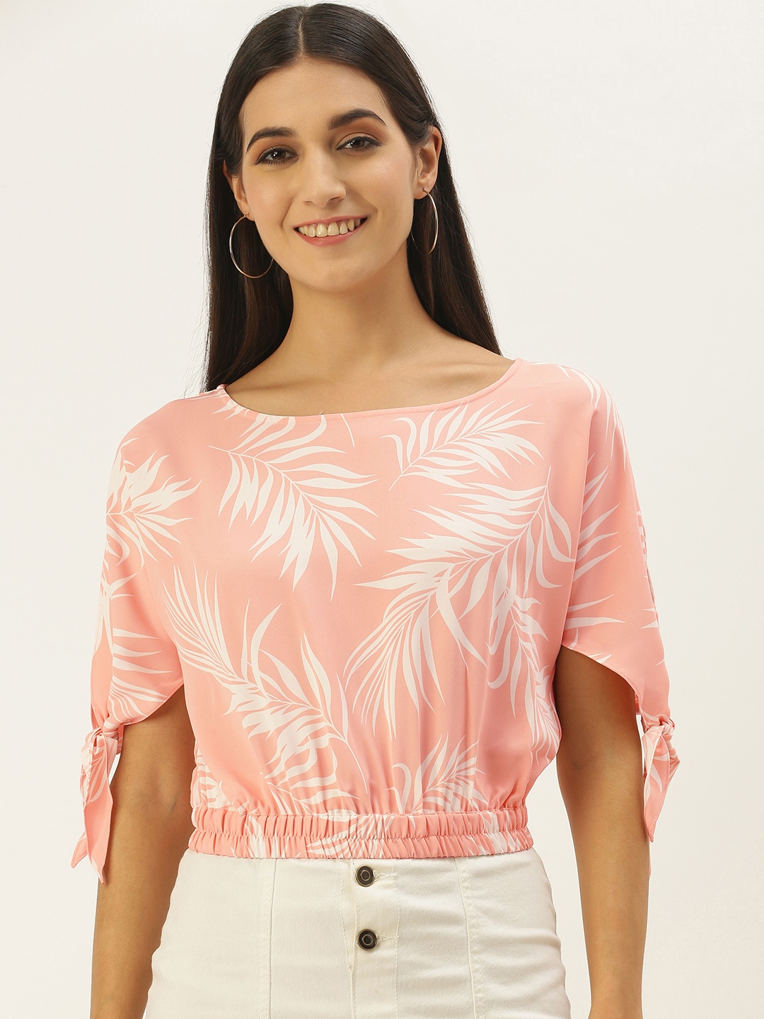 

SHECZZAR Peach-Coloured & White Floral Regular Crop Top