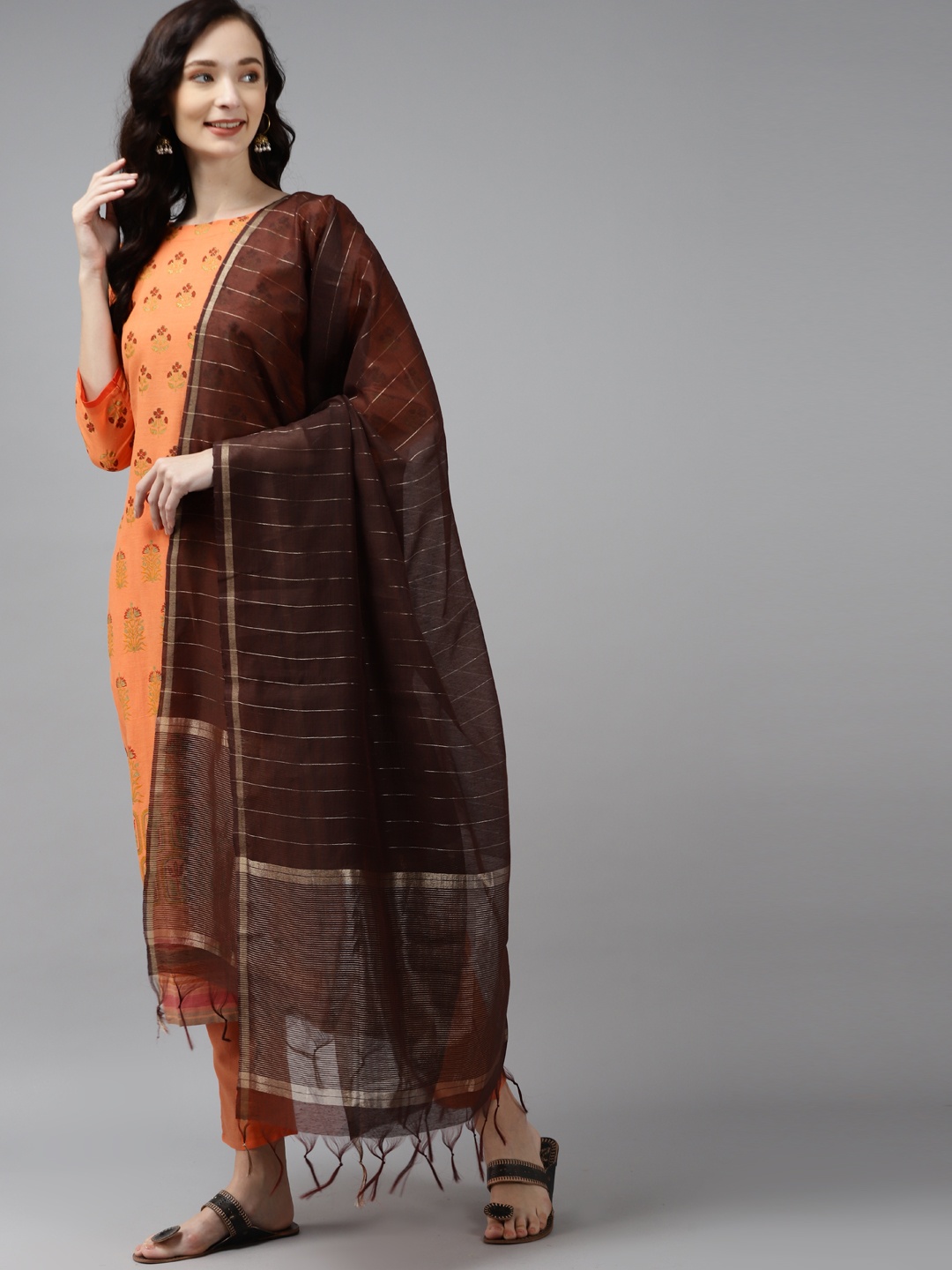 

Indo Era Women Peach-Coloured Floral Printed Regular Kurta with Trousers & With Dupatta