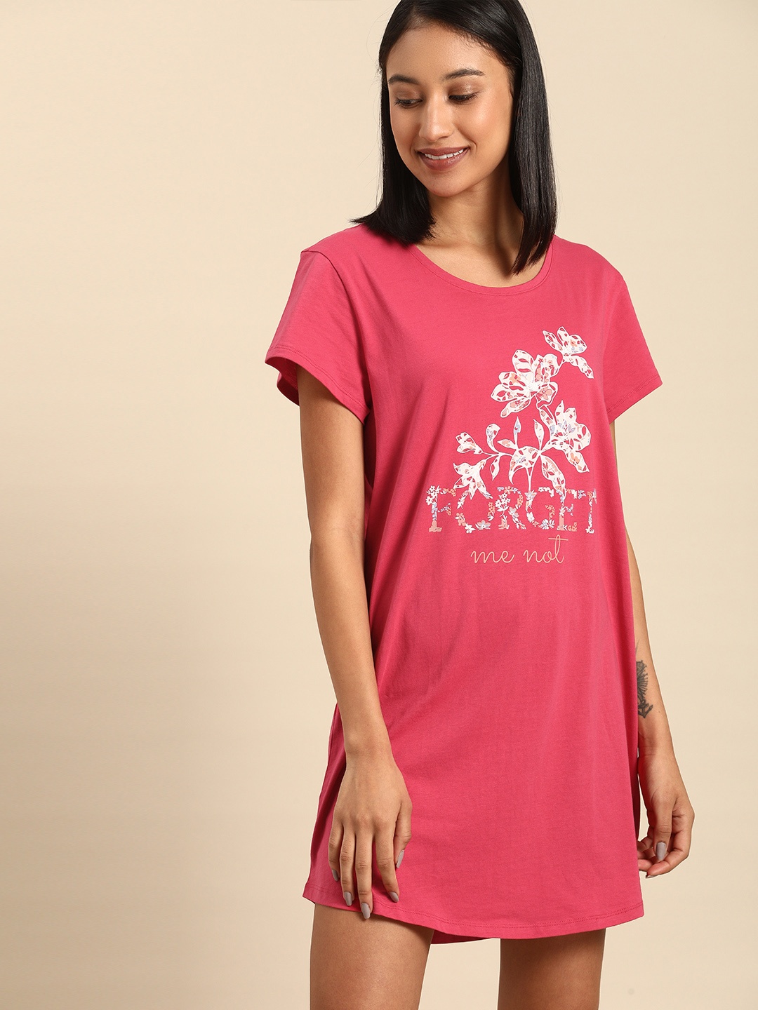 

Triumph Lounge Me 01 X Sustainable Organic Cotton Nightdress, Pink