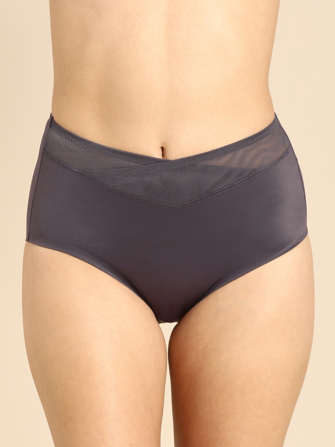 

Triumph True Shape Sensation Seamless Maxi Brief, Grey