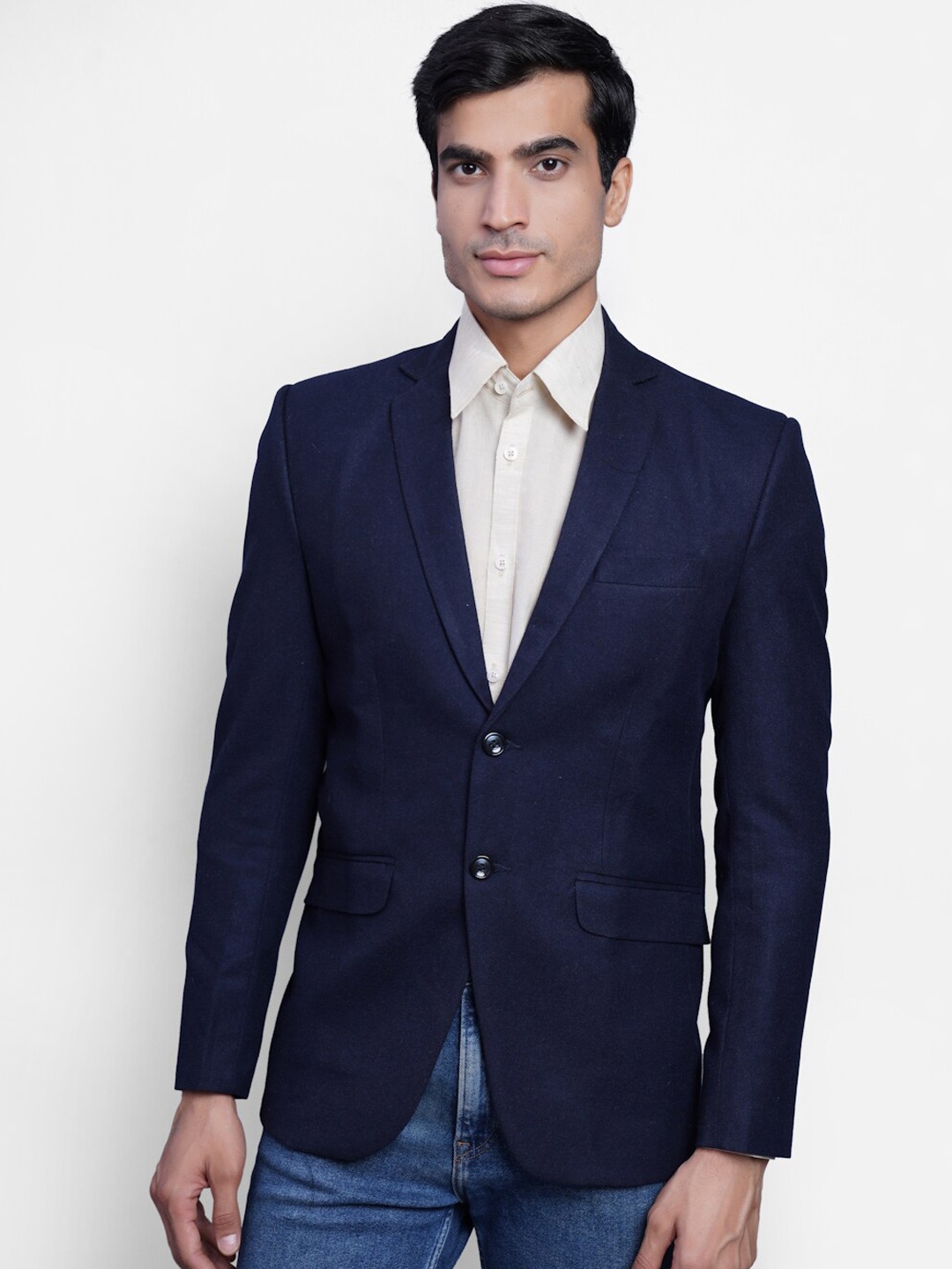 

Wintage Men Blue Solid Single-Breasted Casual Blazer