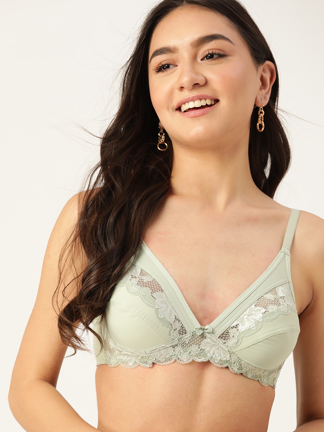 

DressBerry Green Everyday Bra With Lace Detailing