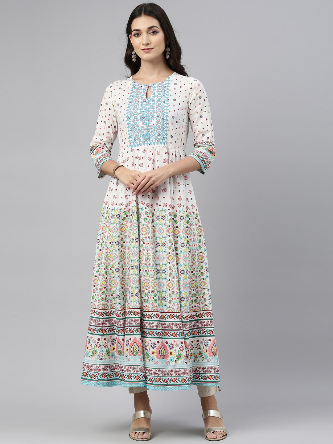 

Neerus Women Green & White Floral Printed Anarkali Kurta