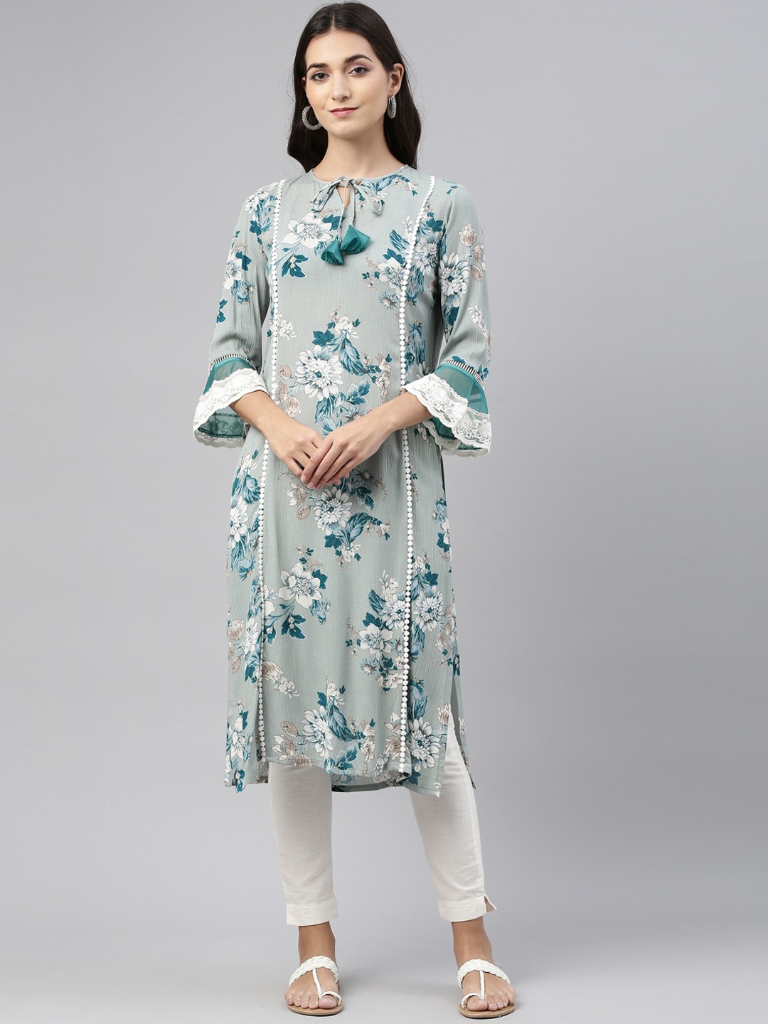 

Neerus Women Olive Green & White Floral Printed Kurta