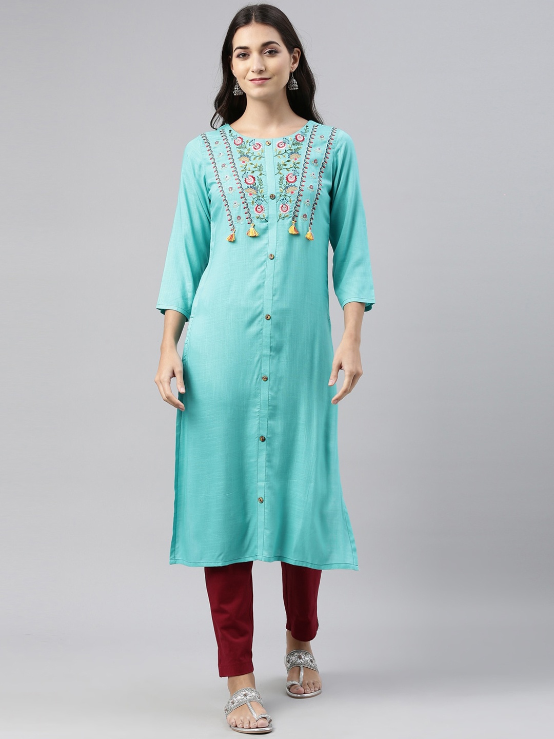 

Neerus Women Sea Green & Red Floral Embroidered Kurta