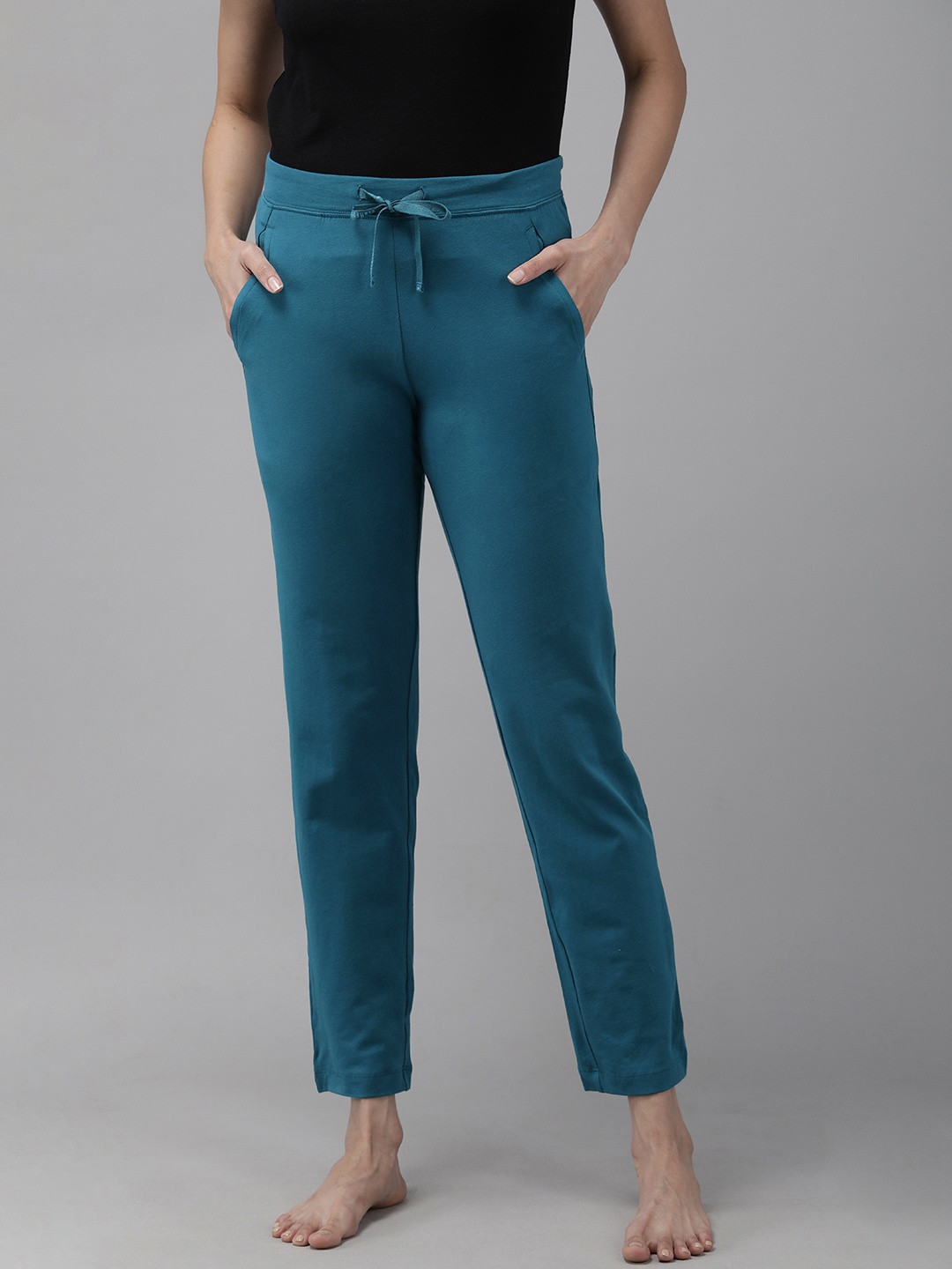 

Van Heusen Women Solid Smart Tech Easy Stain Release Lounge Pants, Teal