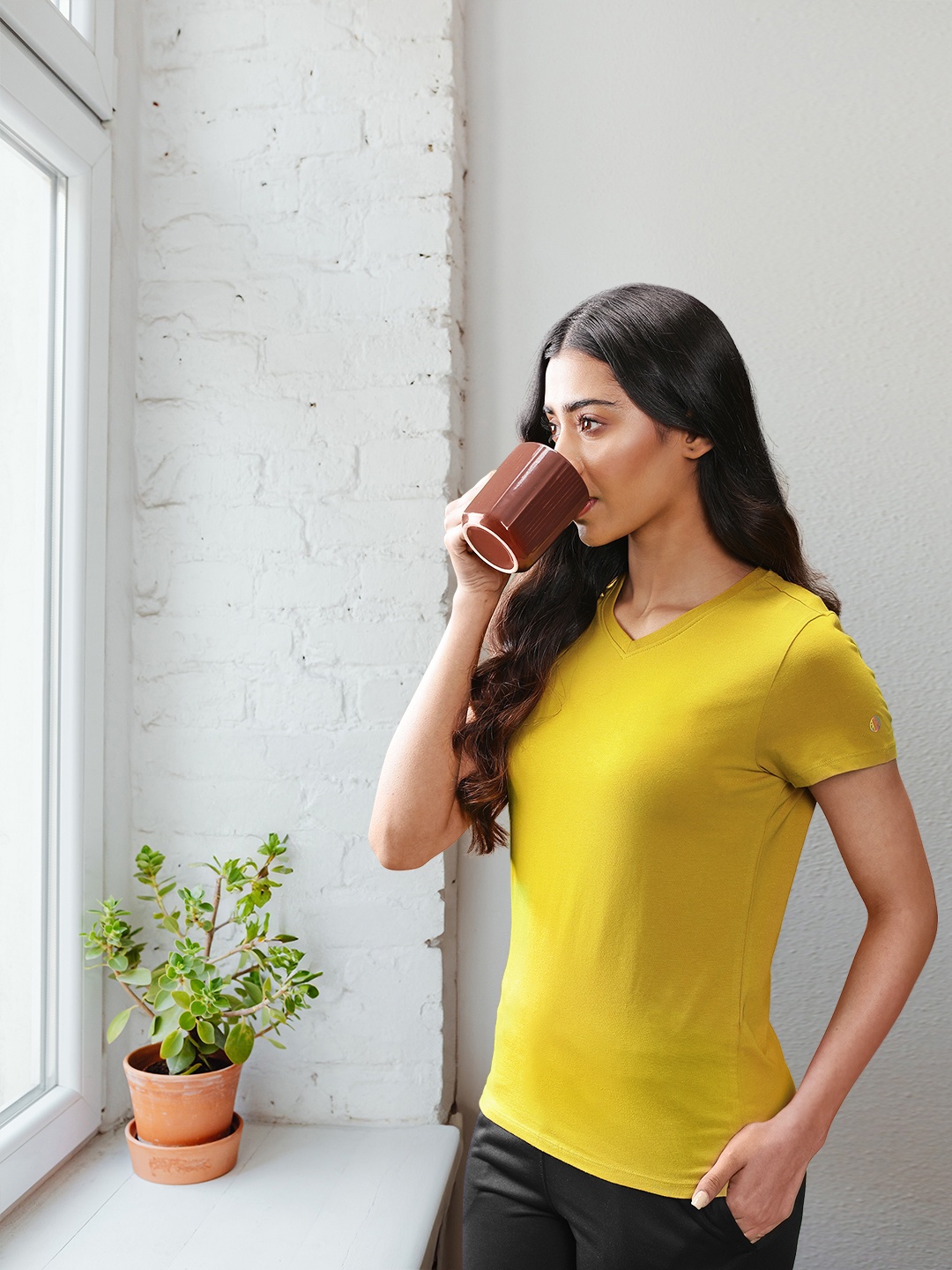 

Van Heusen V-Neck Lounge T-shirt, Mustard