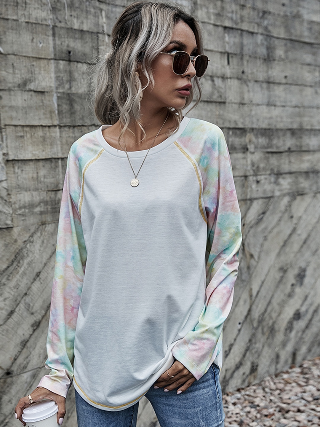 

URBANIC Women Off White Loose T-shirt