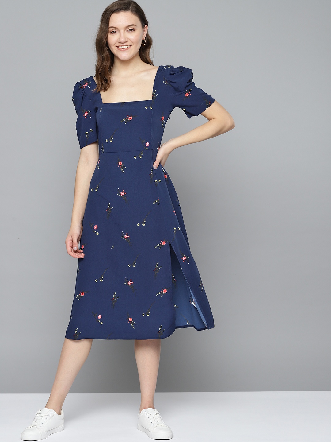 

Mast & Harbour Navy Blue Smocked Floral Midi Fit & Flare Dress