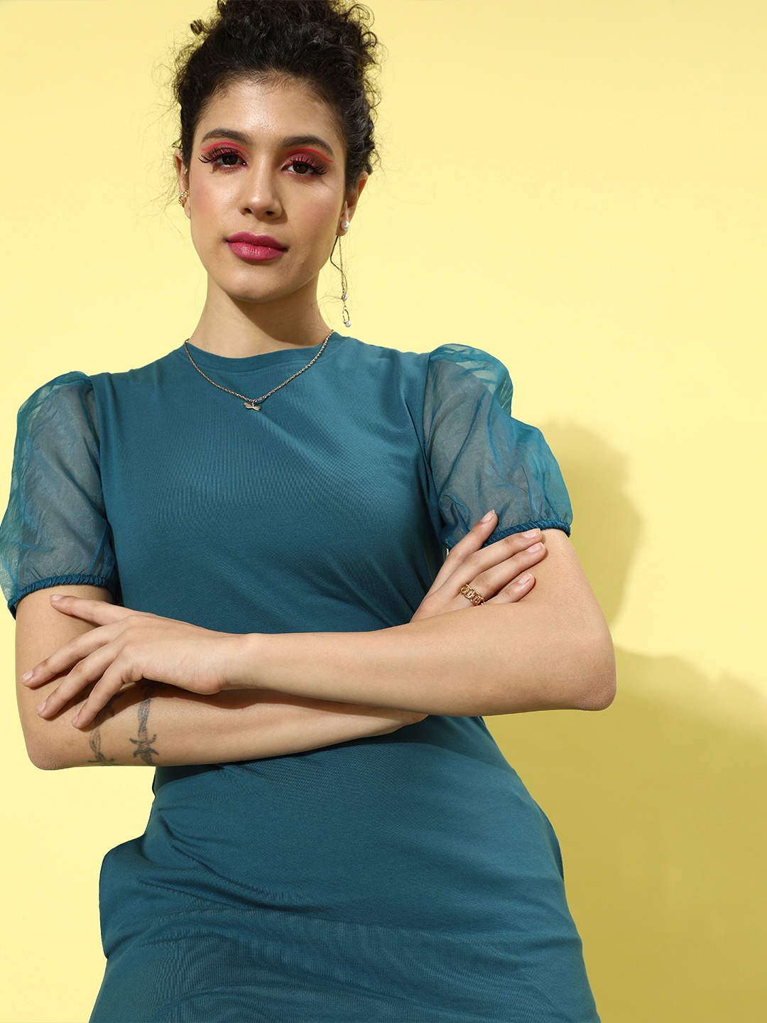 

Mast & Harbour Women Stunning Blue Solid Puff Sleeves Dress