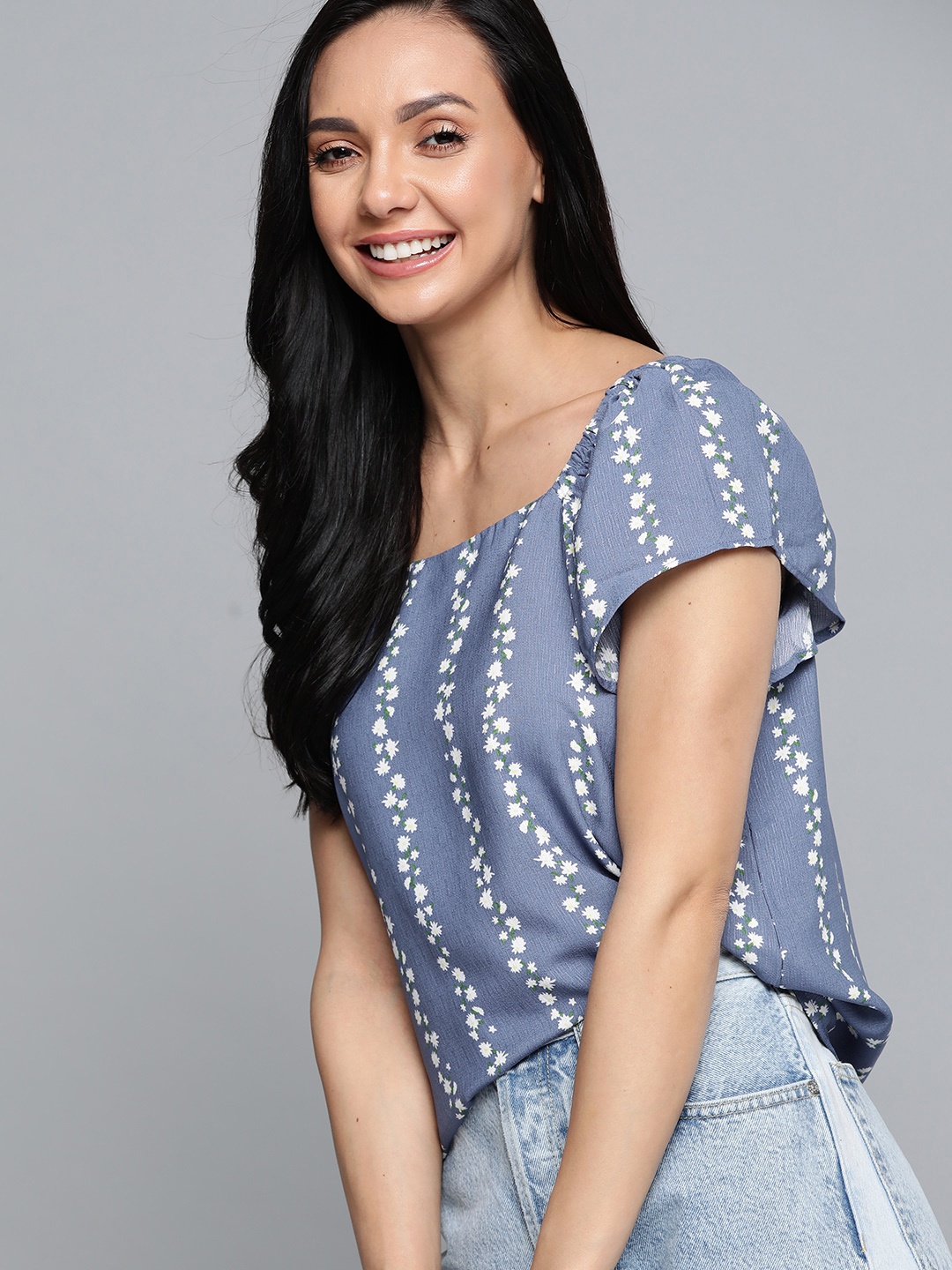 

Mast & Harbour Women Stunning Blue Floral Top