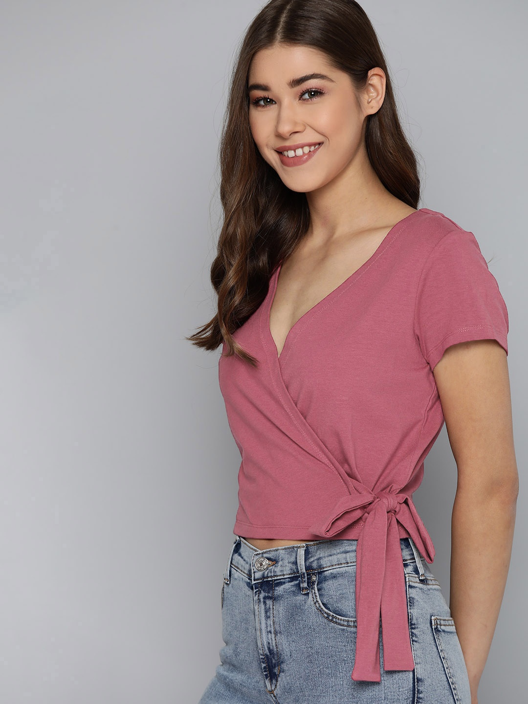 

Mast & Harbour Women Pink Solid Wrap Top