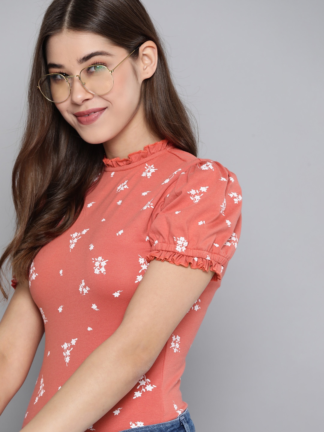 

Mast & Harbour Women Peach-Coloured & White Floral Print Bodysuit