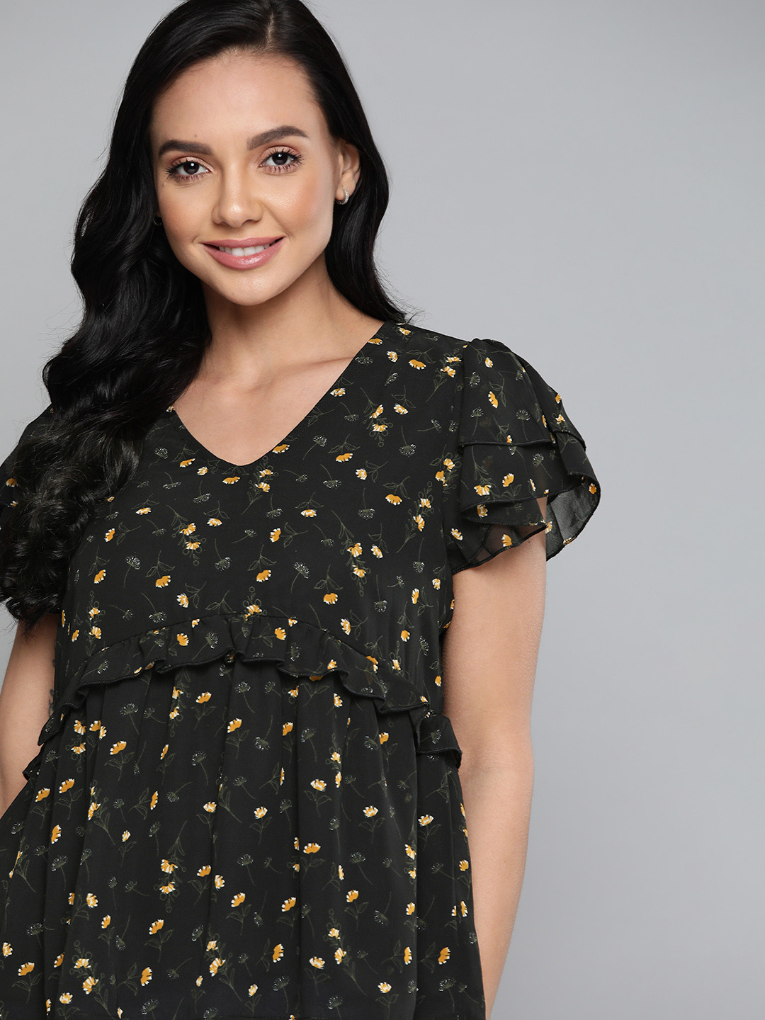 

Mast & Harbour Black & Mustard Yellow Ditsy Floral Print A-Line Top