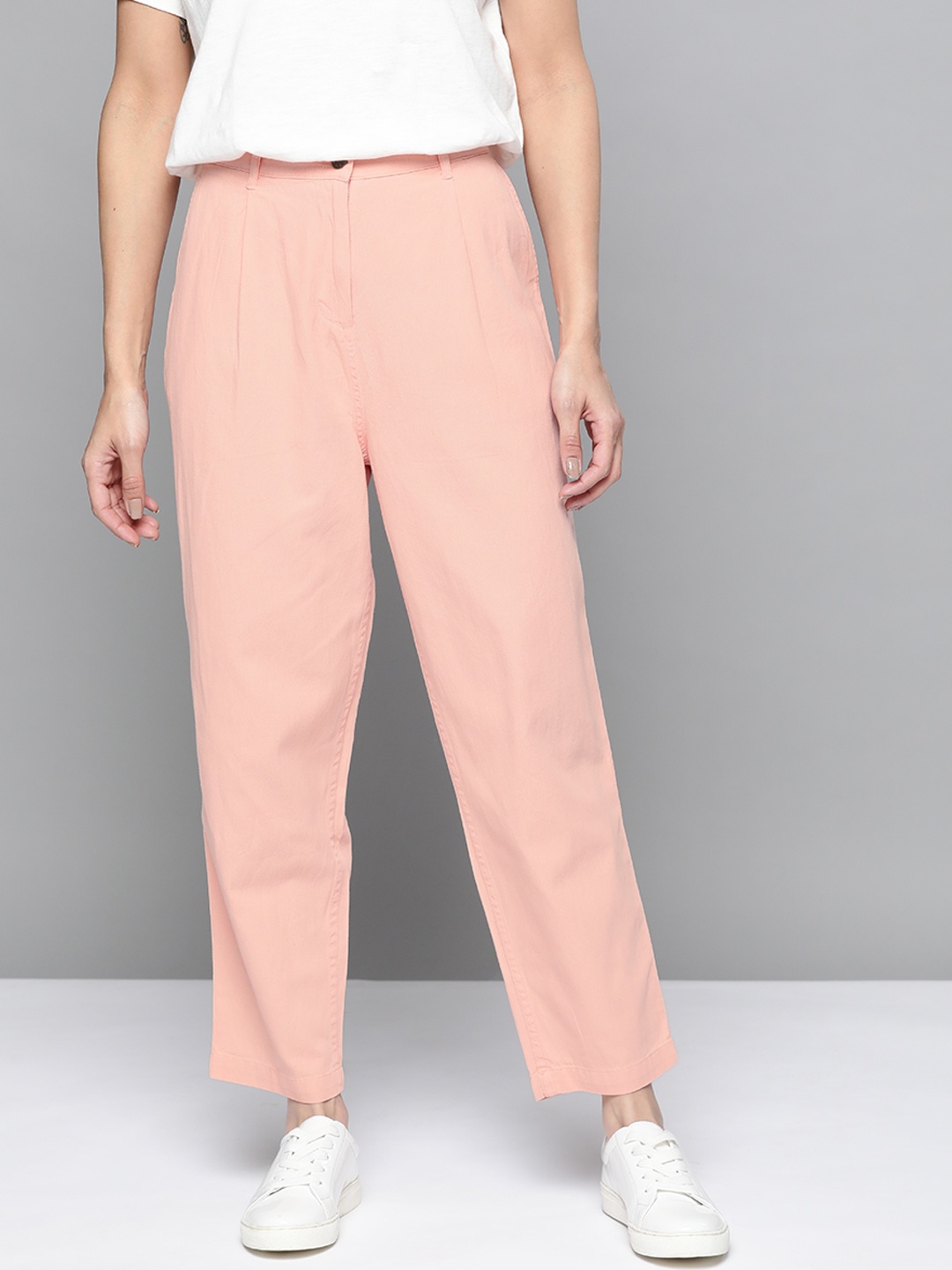 

Mast & Harbour Women Pink Cotton Cropped Pleated Trousers