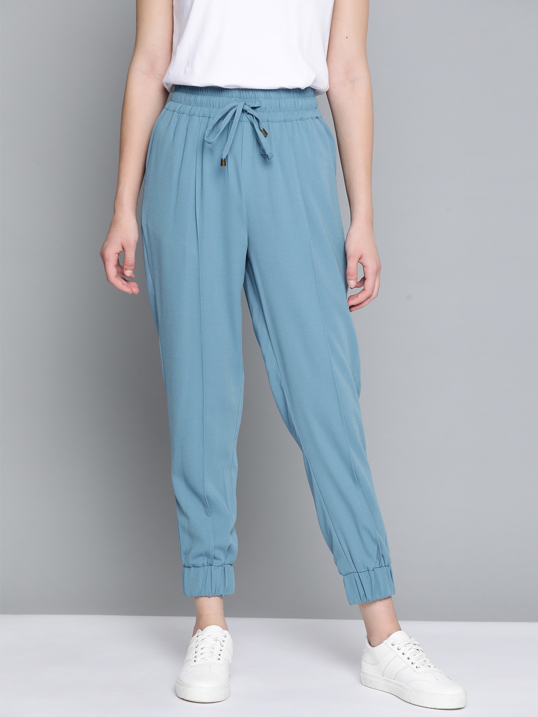 

Mast & Harbour Women Blue Solid Pleated Joggers