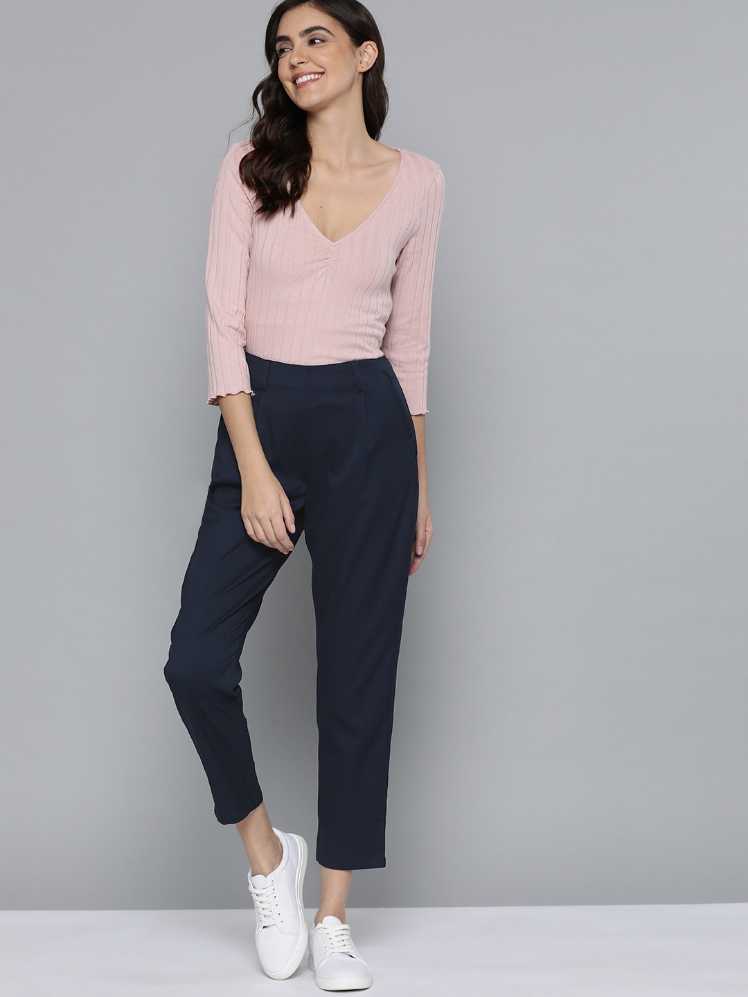 

Mast & Harbour Women Navy Blue Solid Pleated Trousers