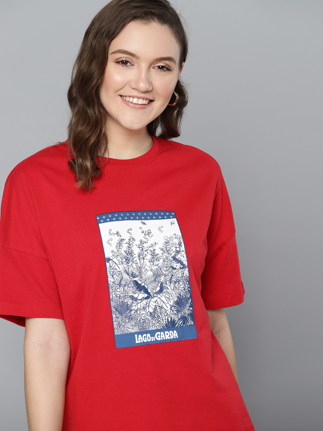 

Mast & Harbour Women Red & Blue Floral Print Pure Cotton T-shirt