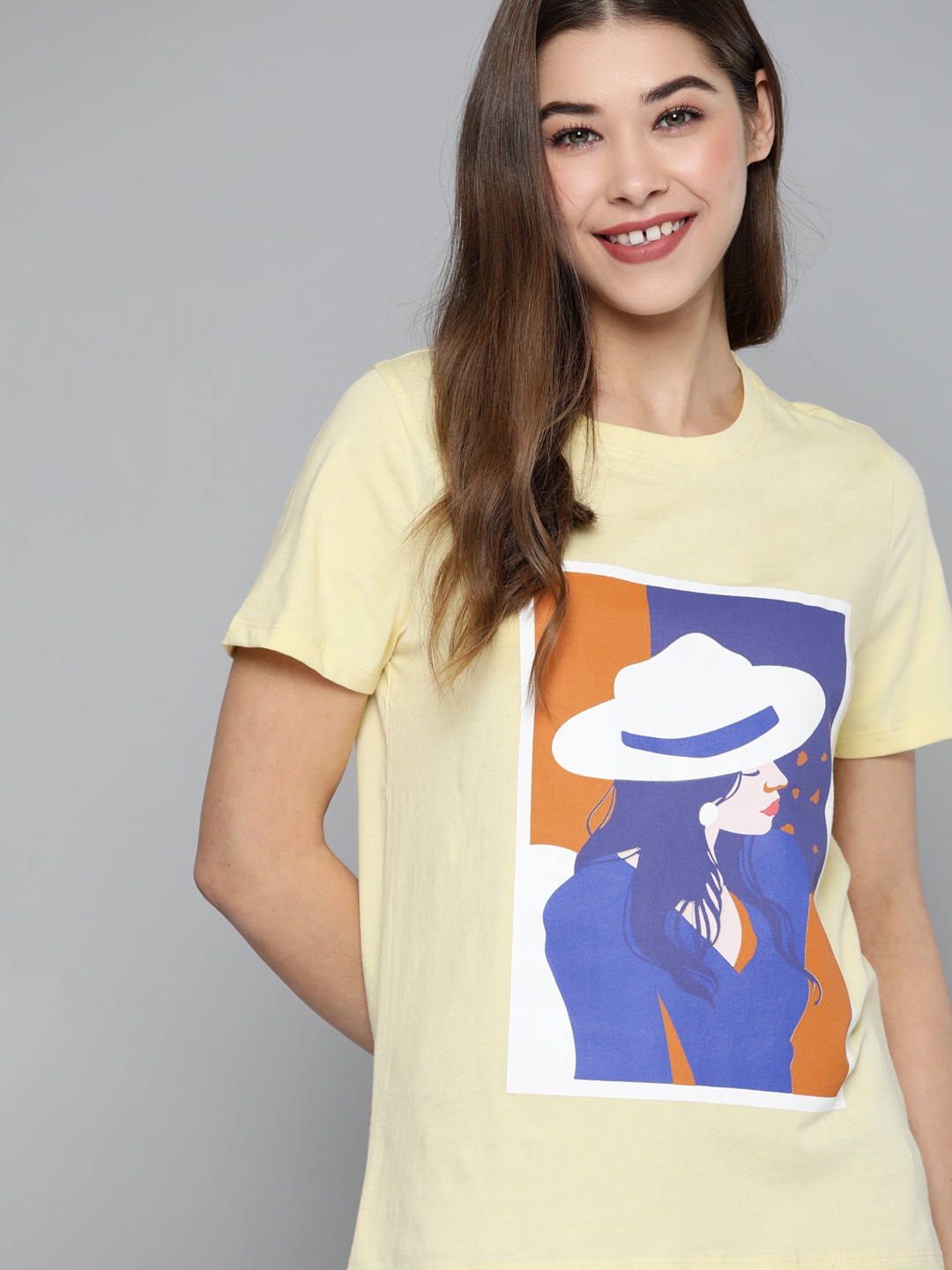 

Mast & Harbour Women Yellow & Blue Printed Pure Cotton T-shirt