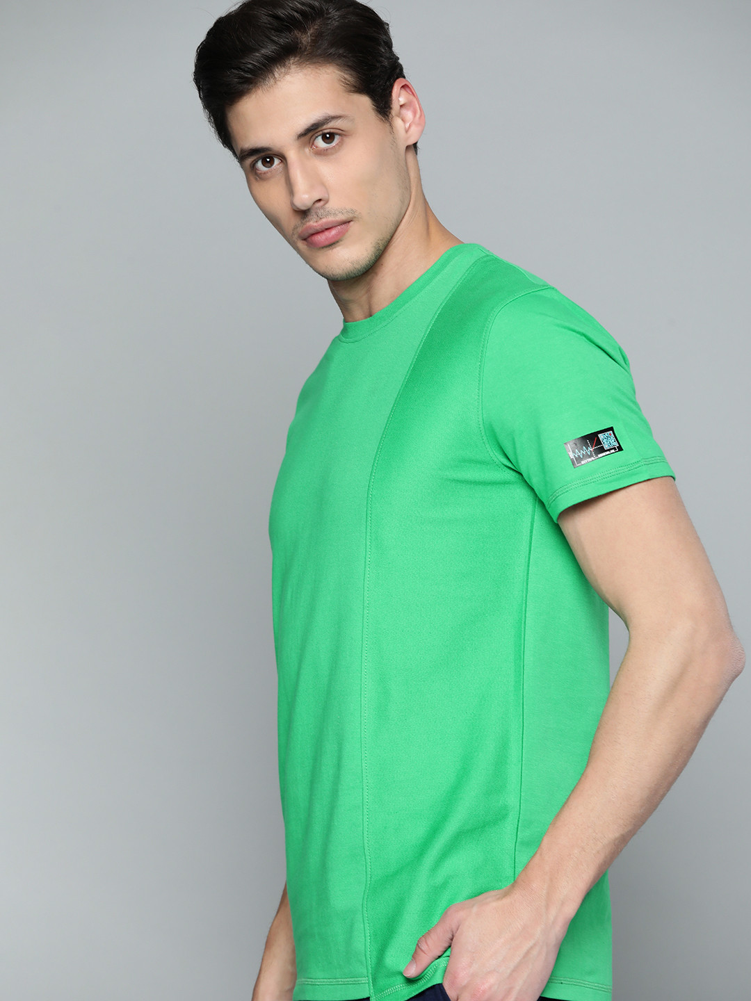 

HRX By Hrithik Roshan Lifestyle Men Kelly Green Bio-Wash Solid T-shirt